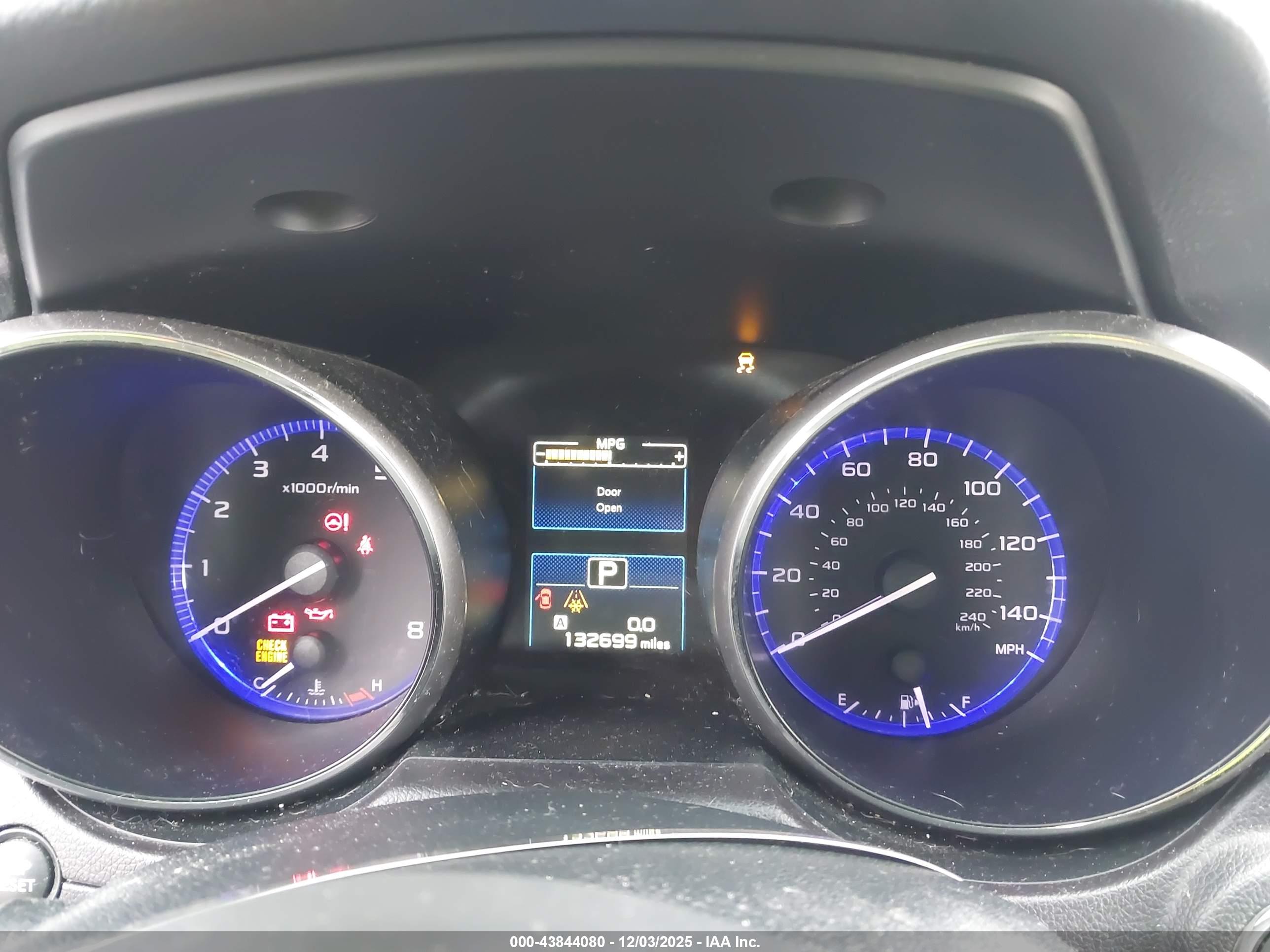 SUBARU OUTBACK image 7