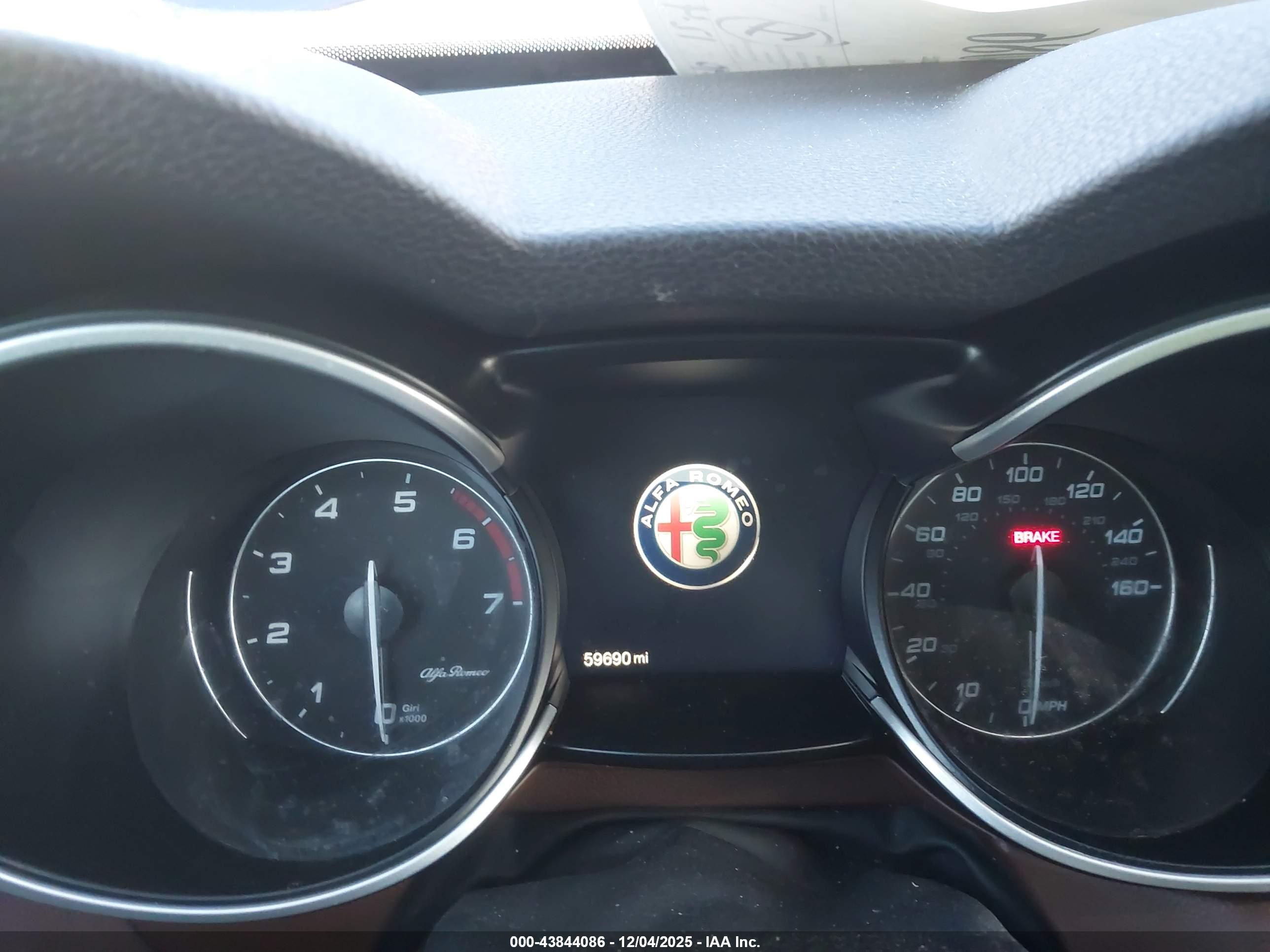 ALFA ROMEO image 7