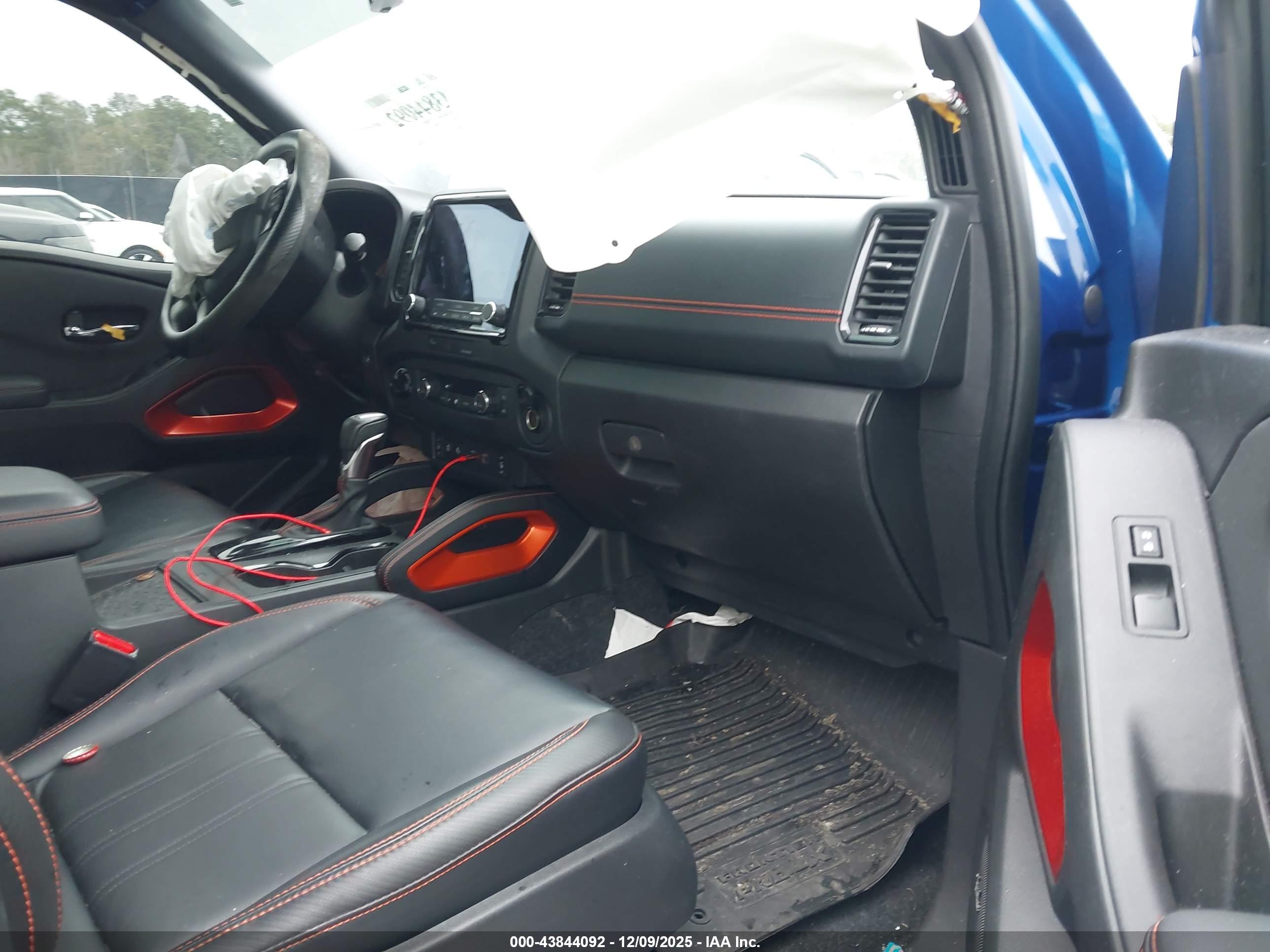 NISSAN FRONTIER image 5