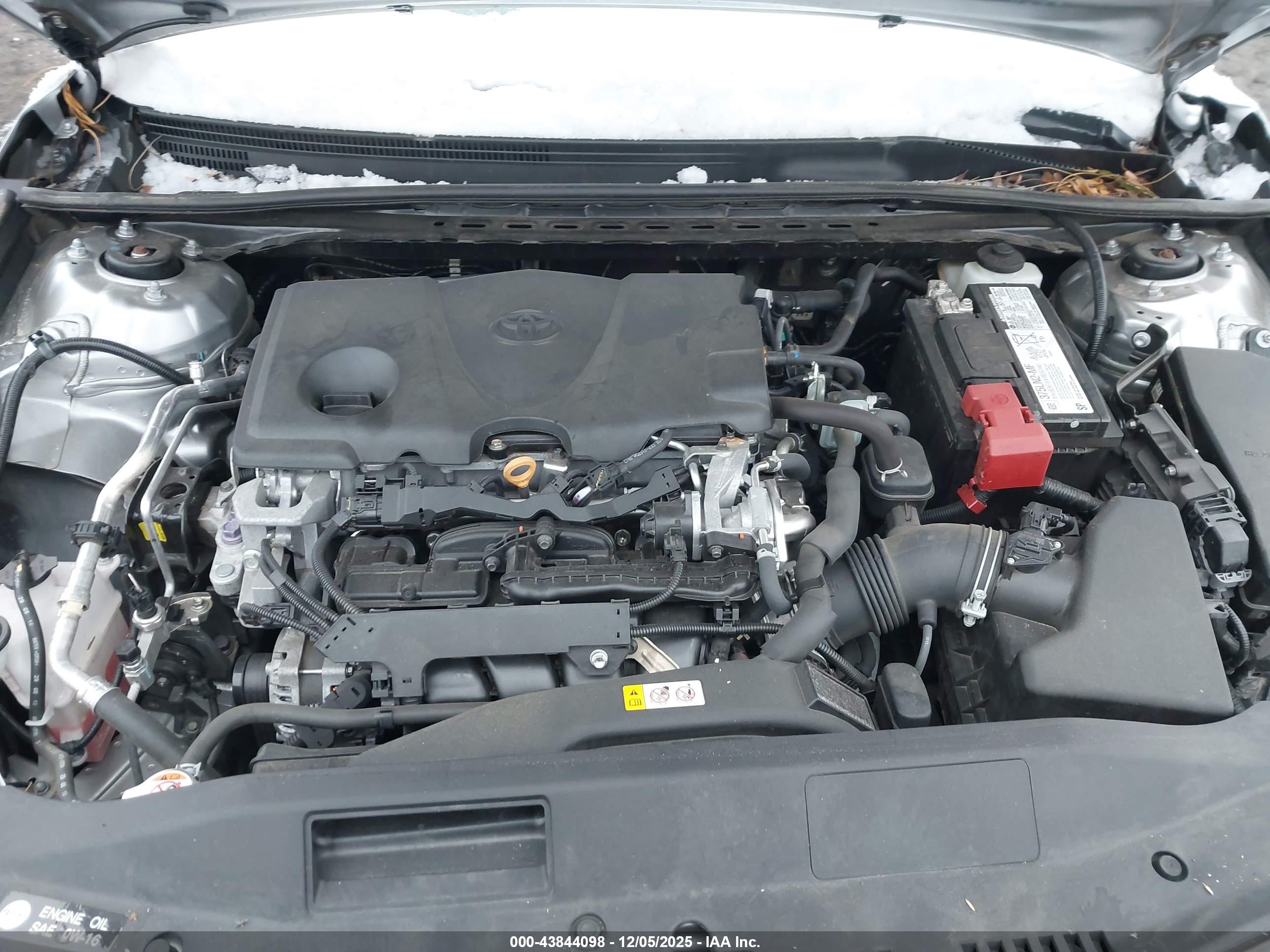 TOYOTA CAMRY image 10