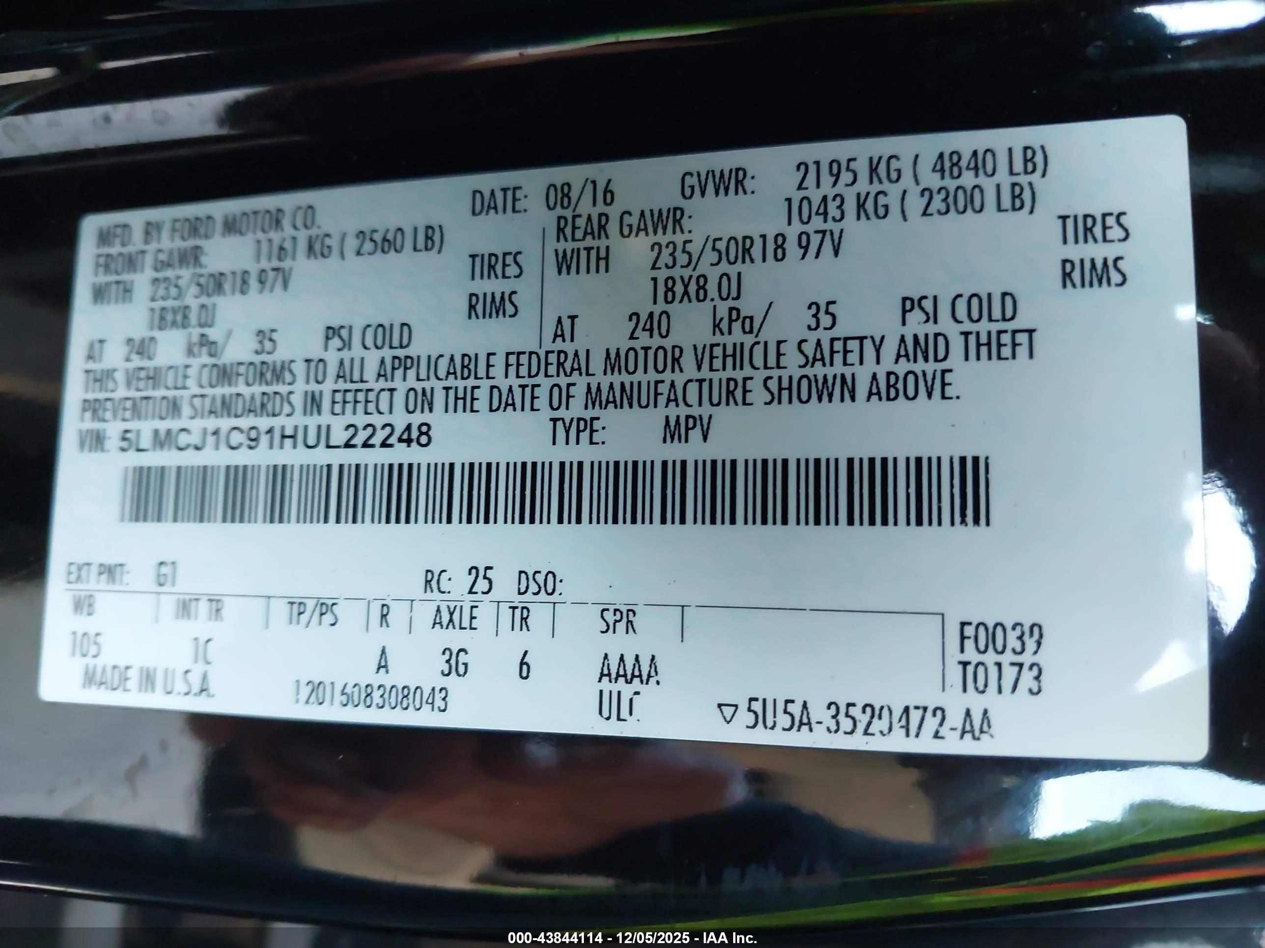 LINCOLN MKC image 9