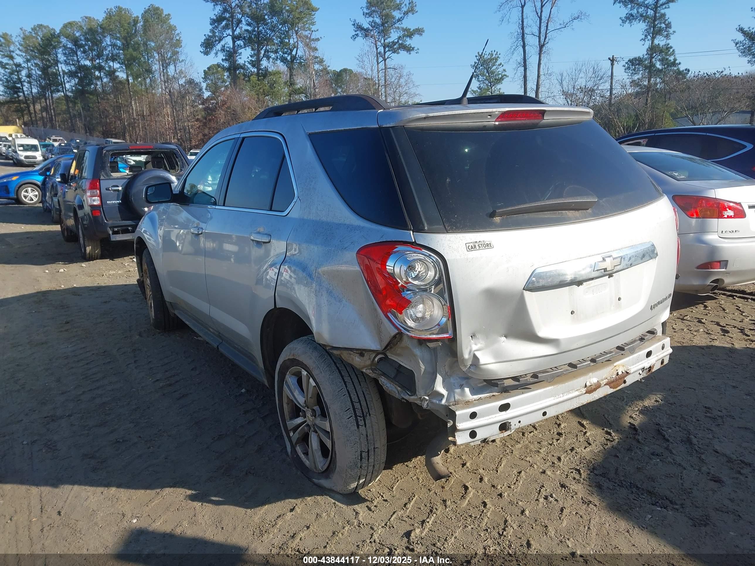 CHEVROLET EQUINOX image 3