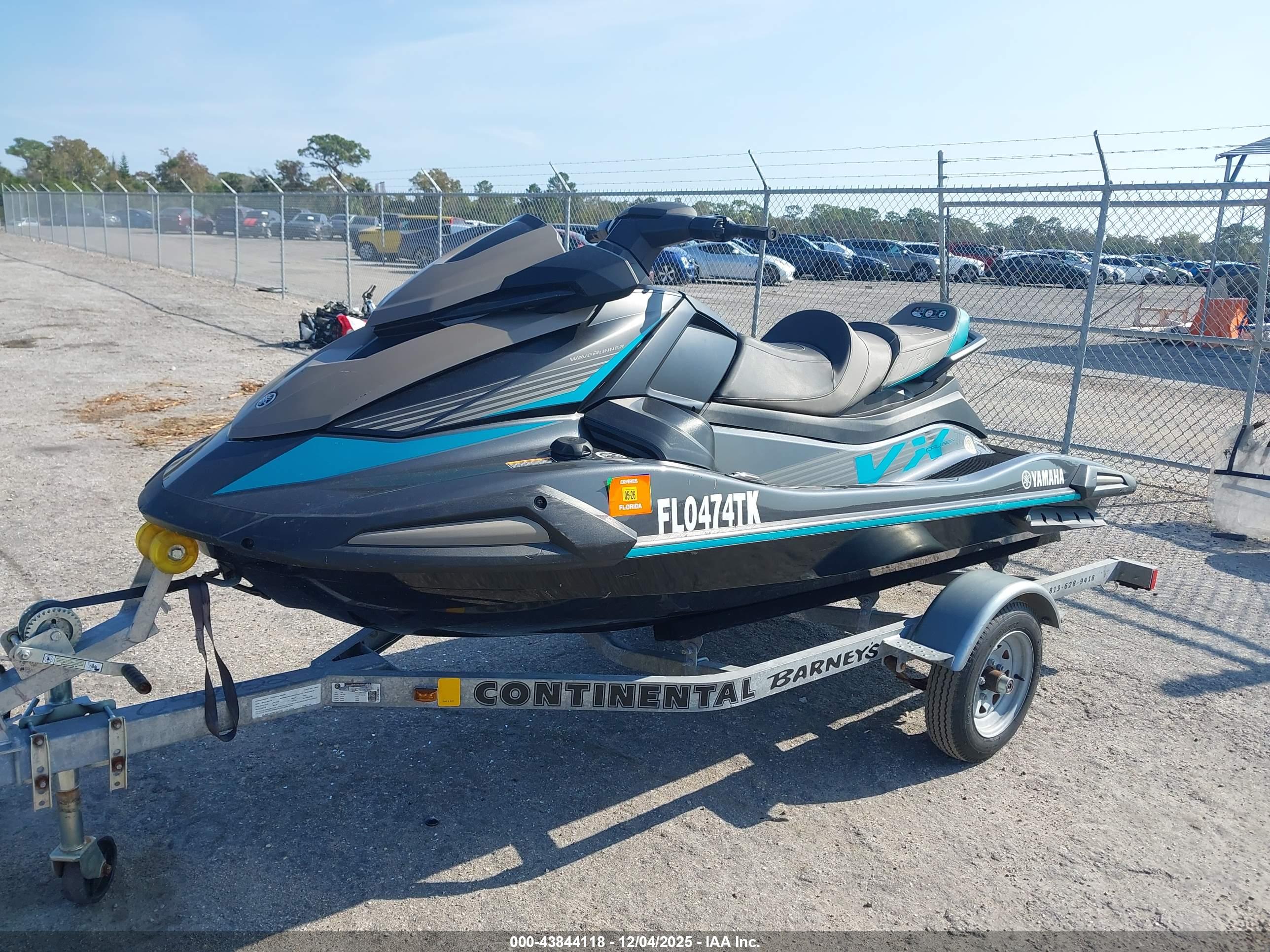 YAMAHA VX image 2