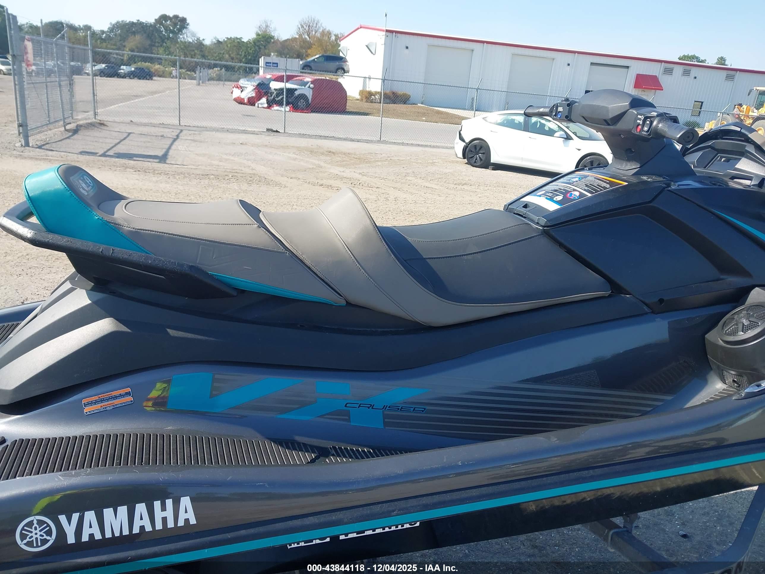 YAMAHA VX image 5