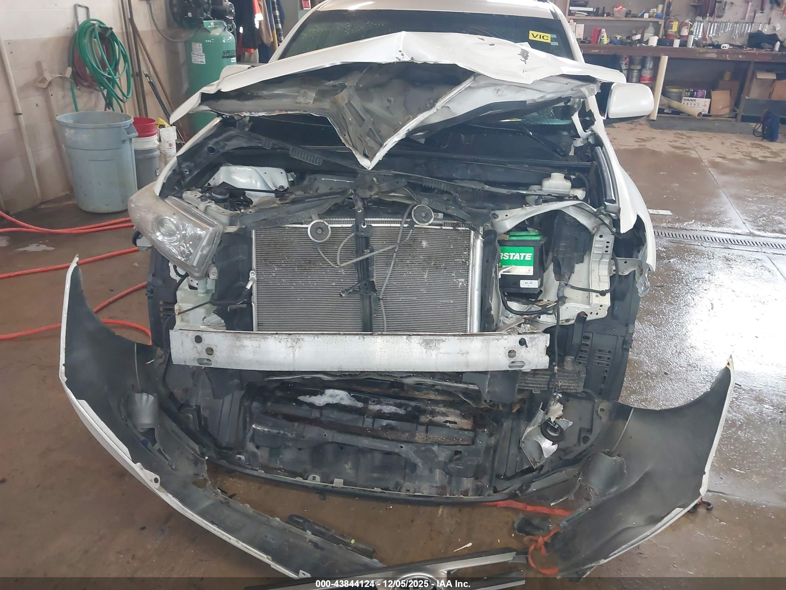 TOYOTA HIGHLANDER image 6