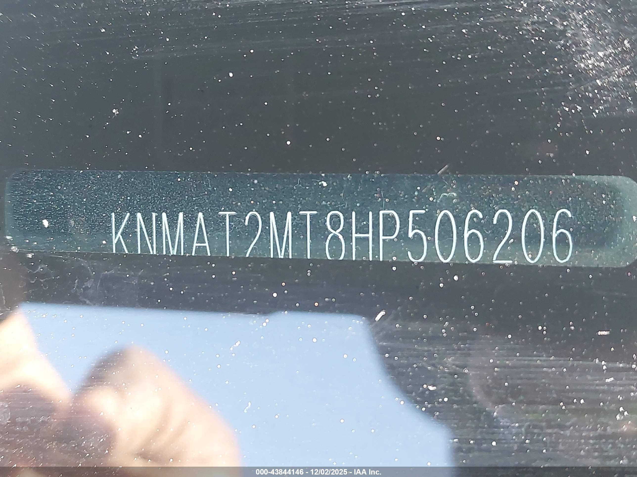 NISSAN ROGUE image 9