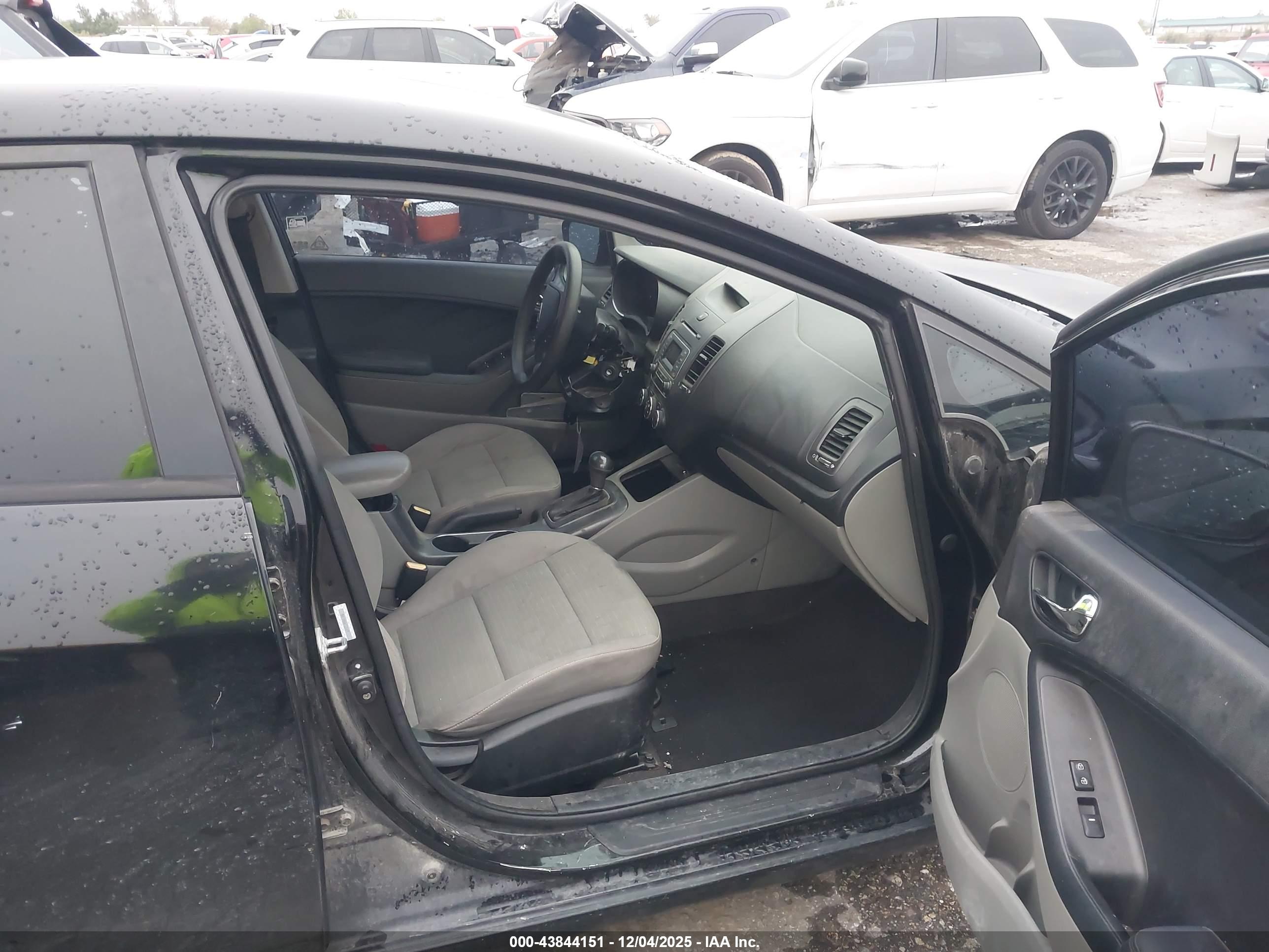 KIA FORTE image 5