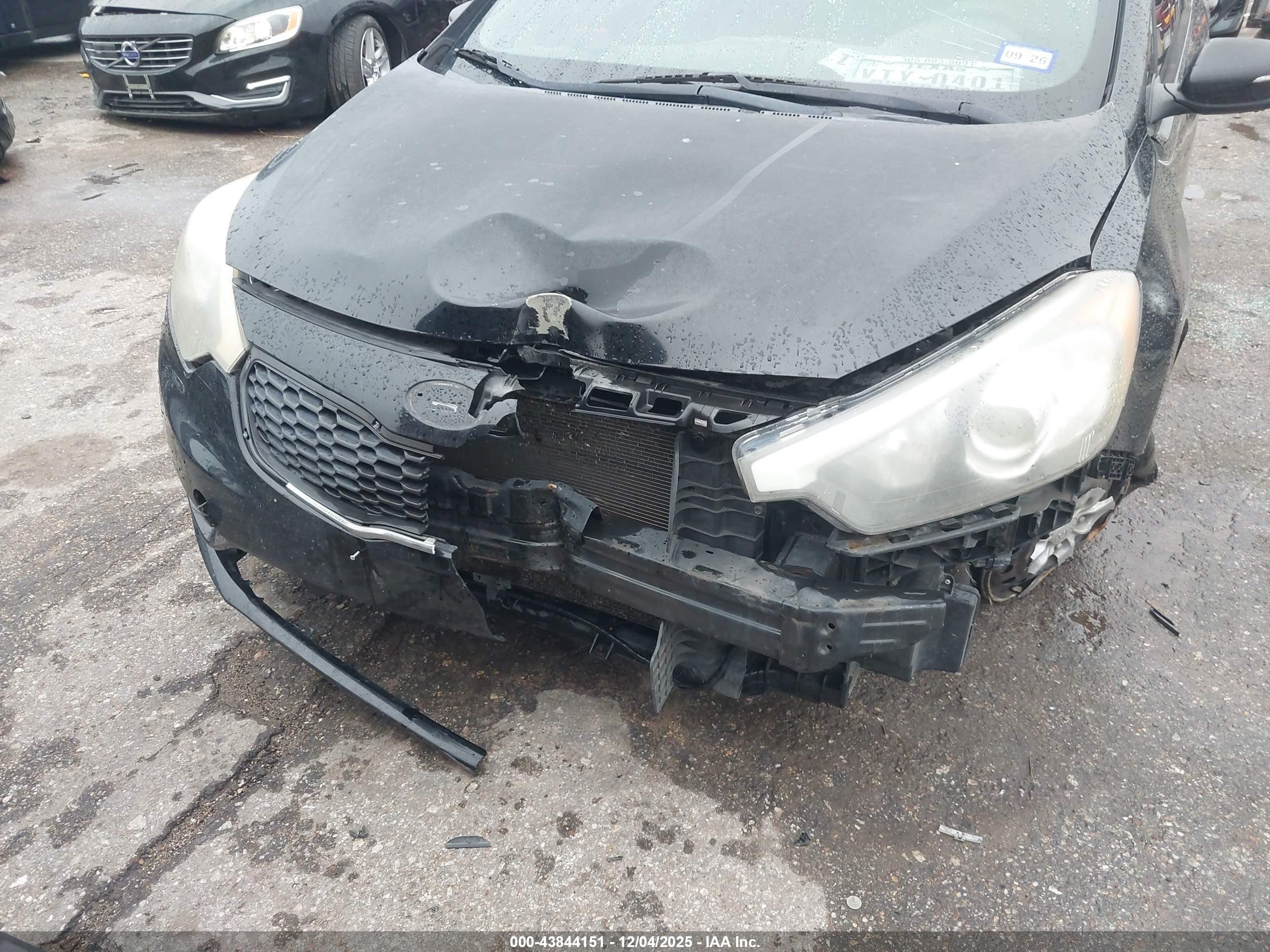 KIA FORTE image 6