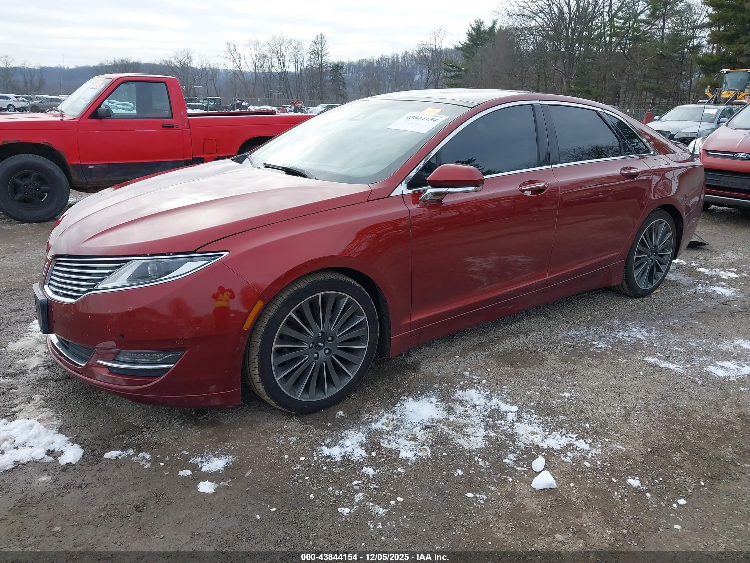 LINCOLN MKZ image 2