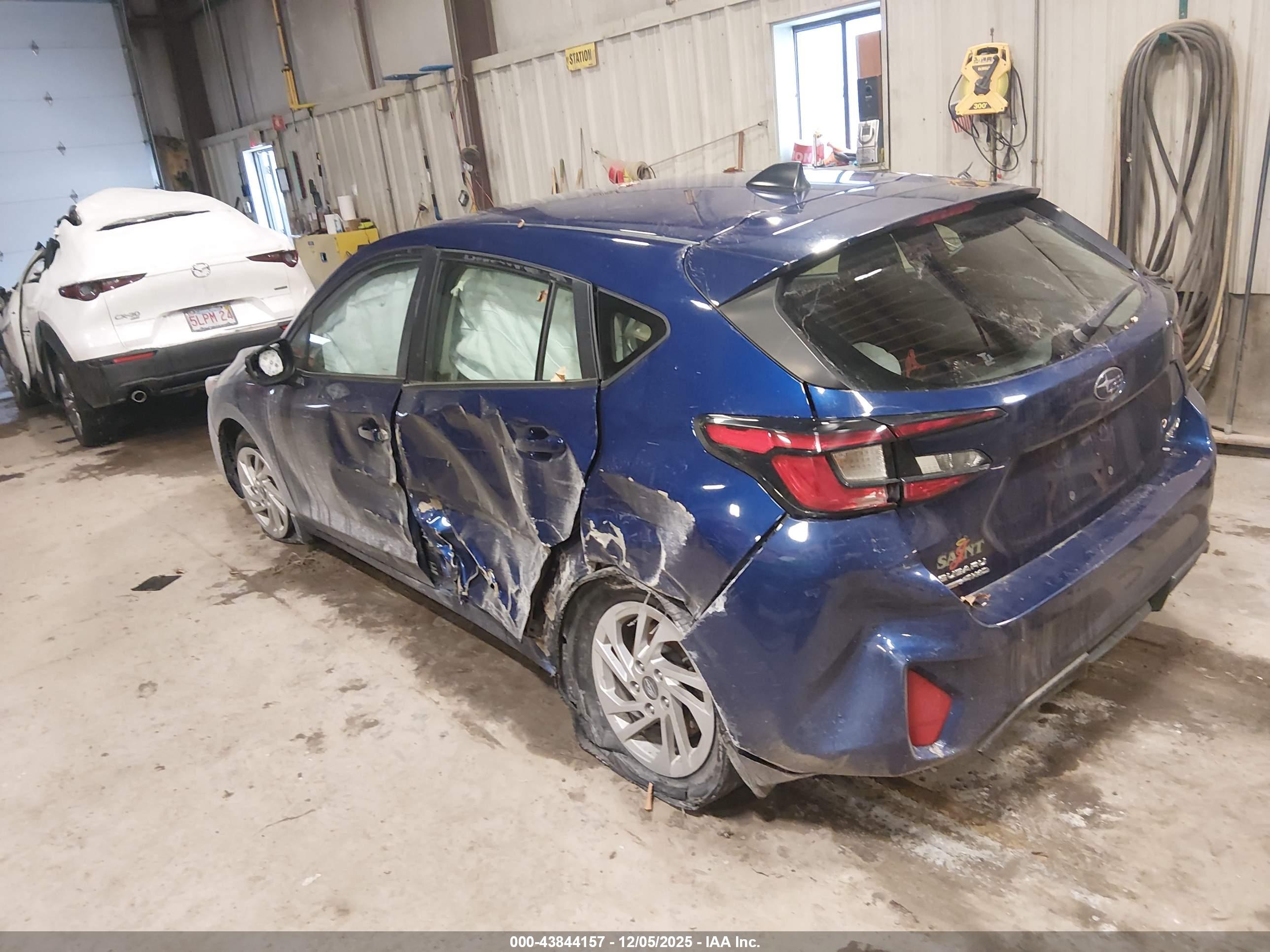 SUBARU IMPREZA image 3