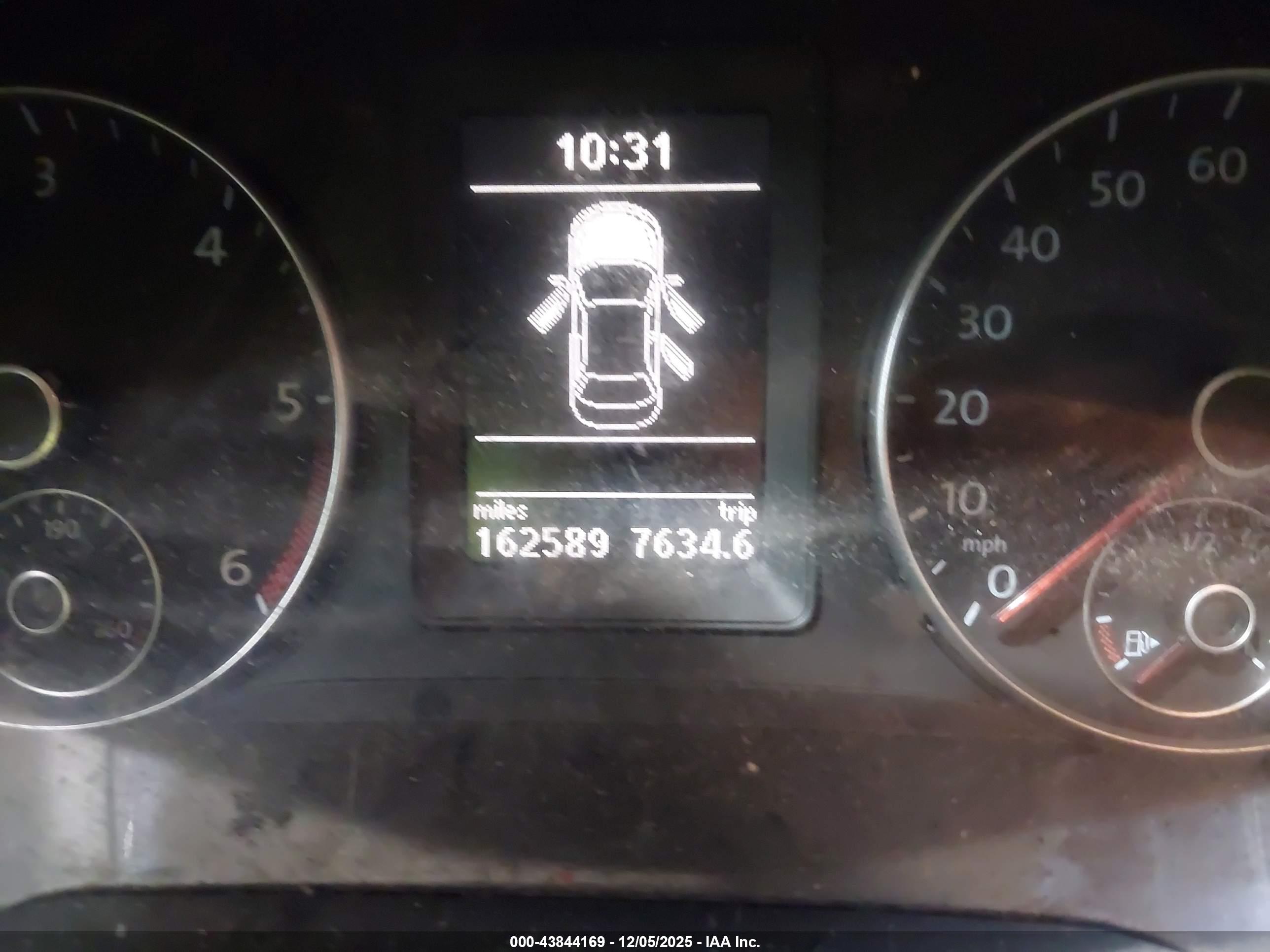 VOLKSWAGEN JETTA image 7