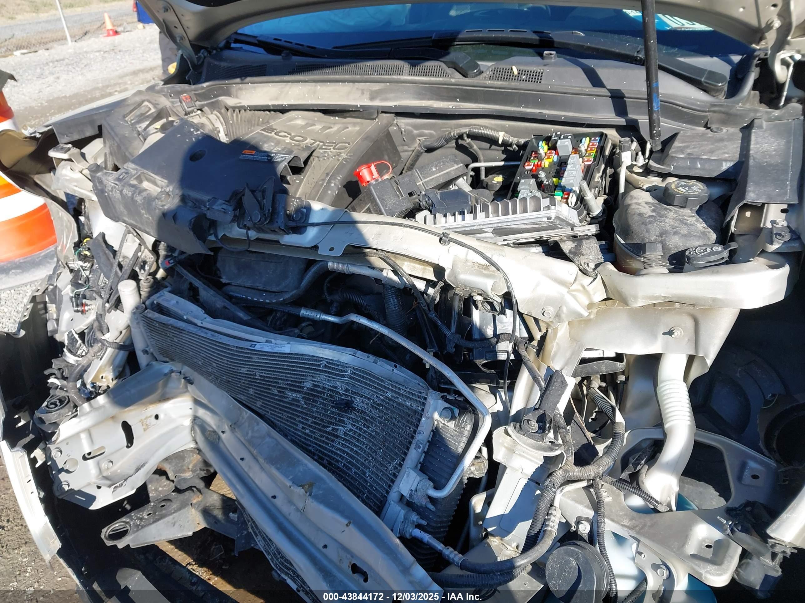 CHEVROLET EQUINOX image 10