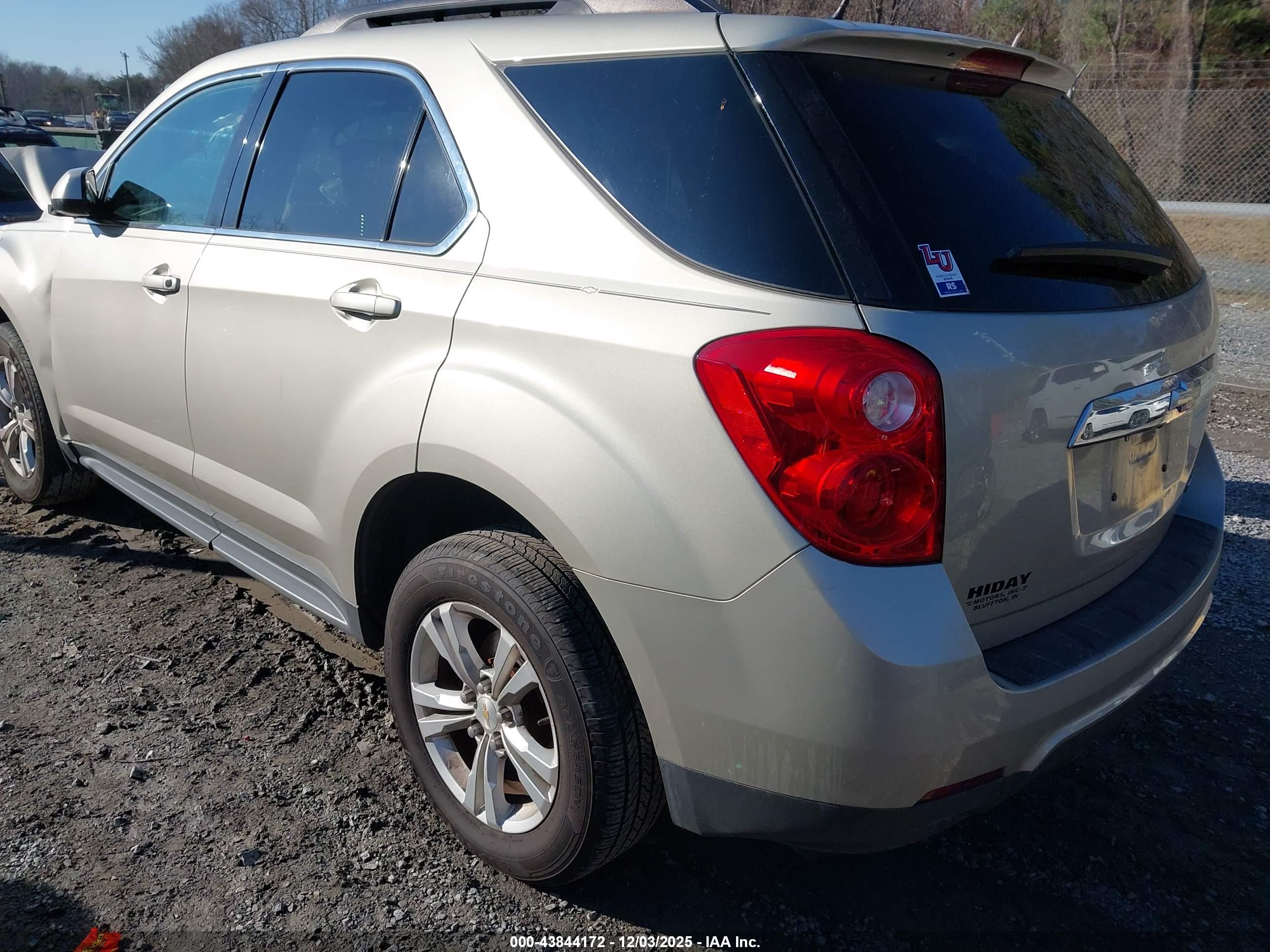 CHEVROLET EQUINOX image 3