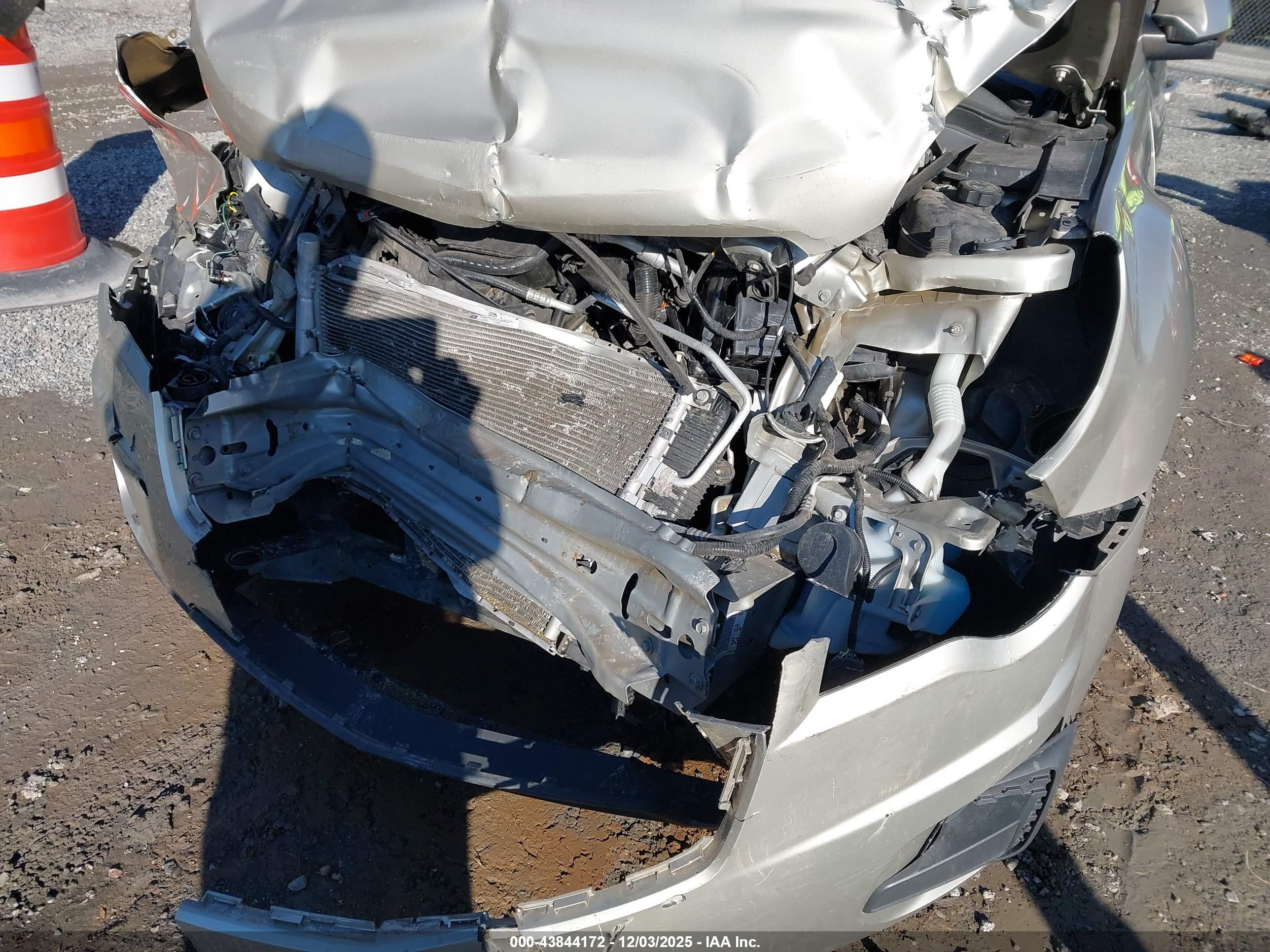 CHEVROLET EQUINOX image 6