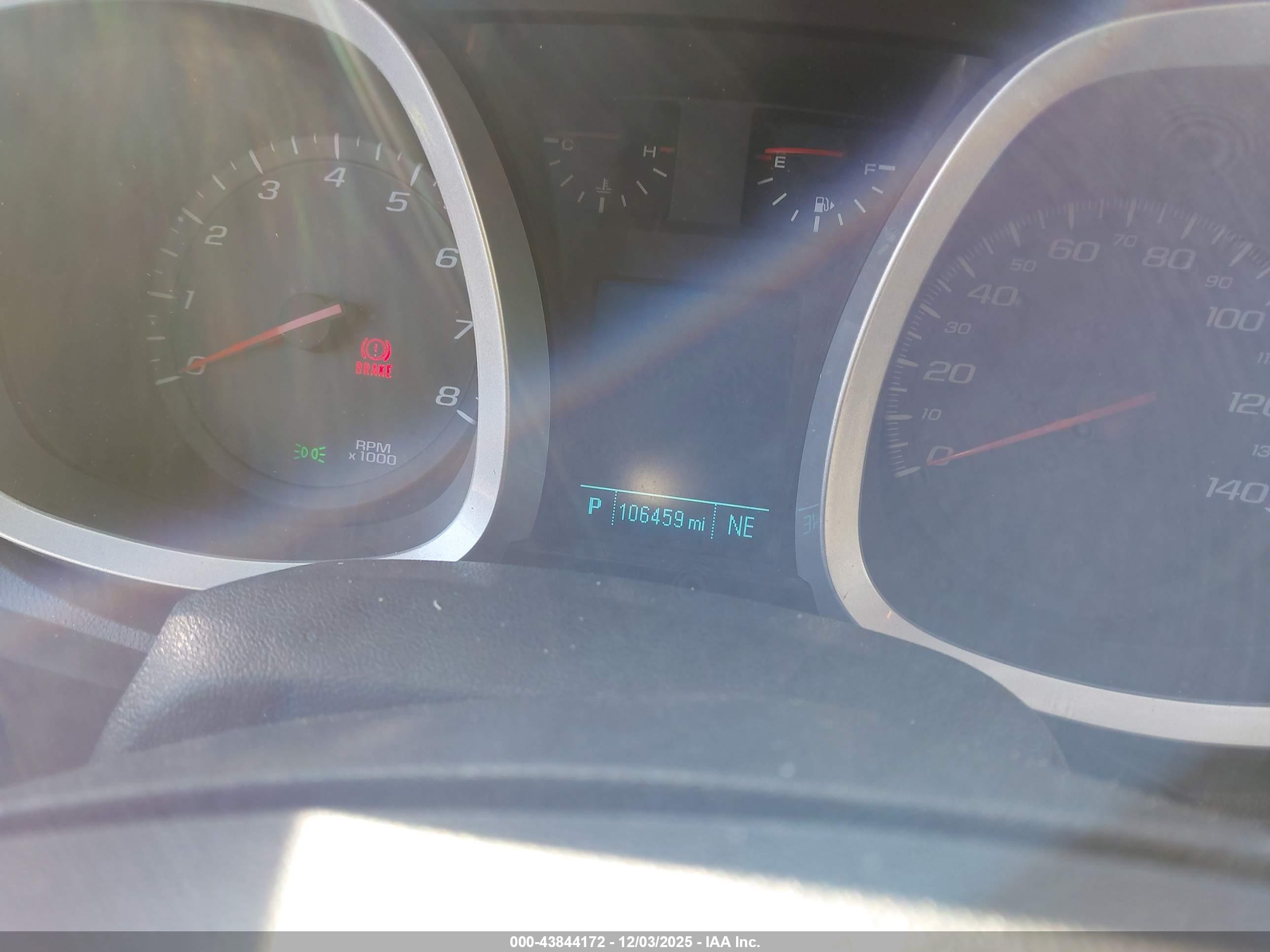 CHEVROLET EQUINOX image 7