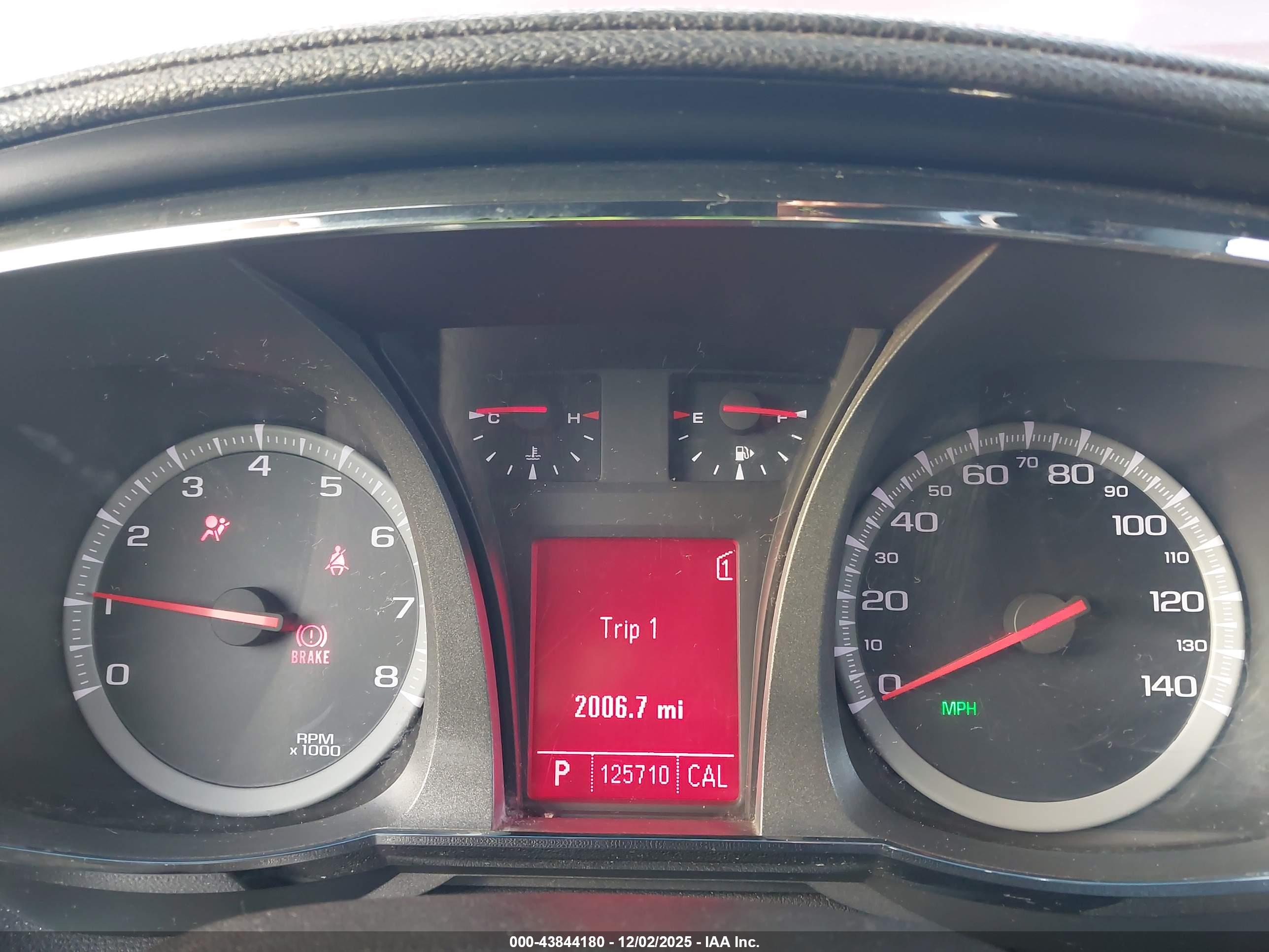 GMC TERRAIN image 7