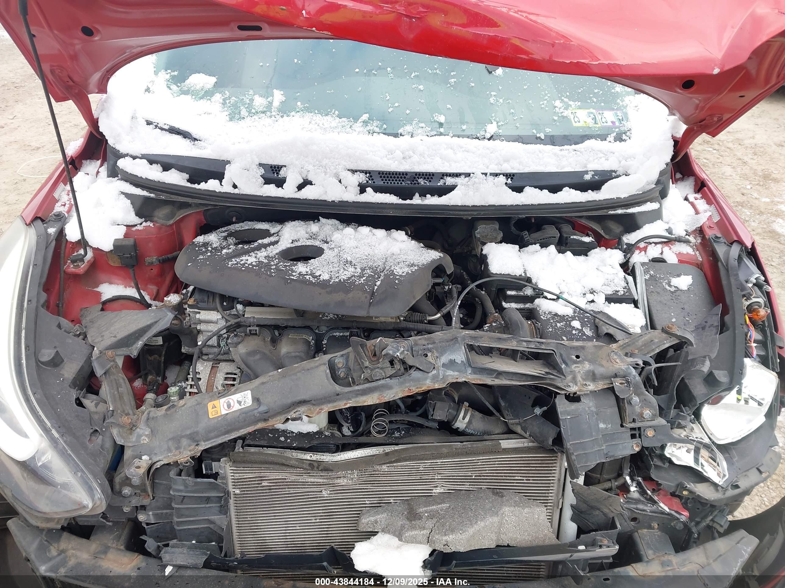 HYUNDAI ELANTRA image 10