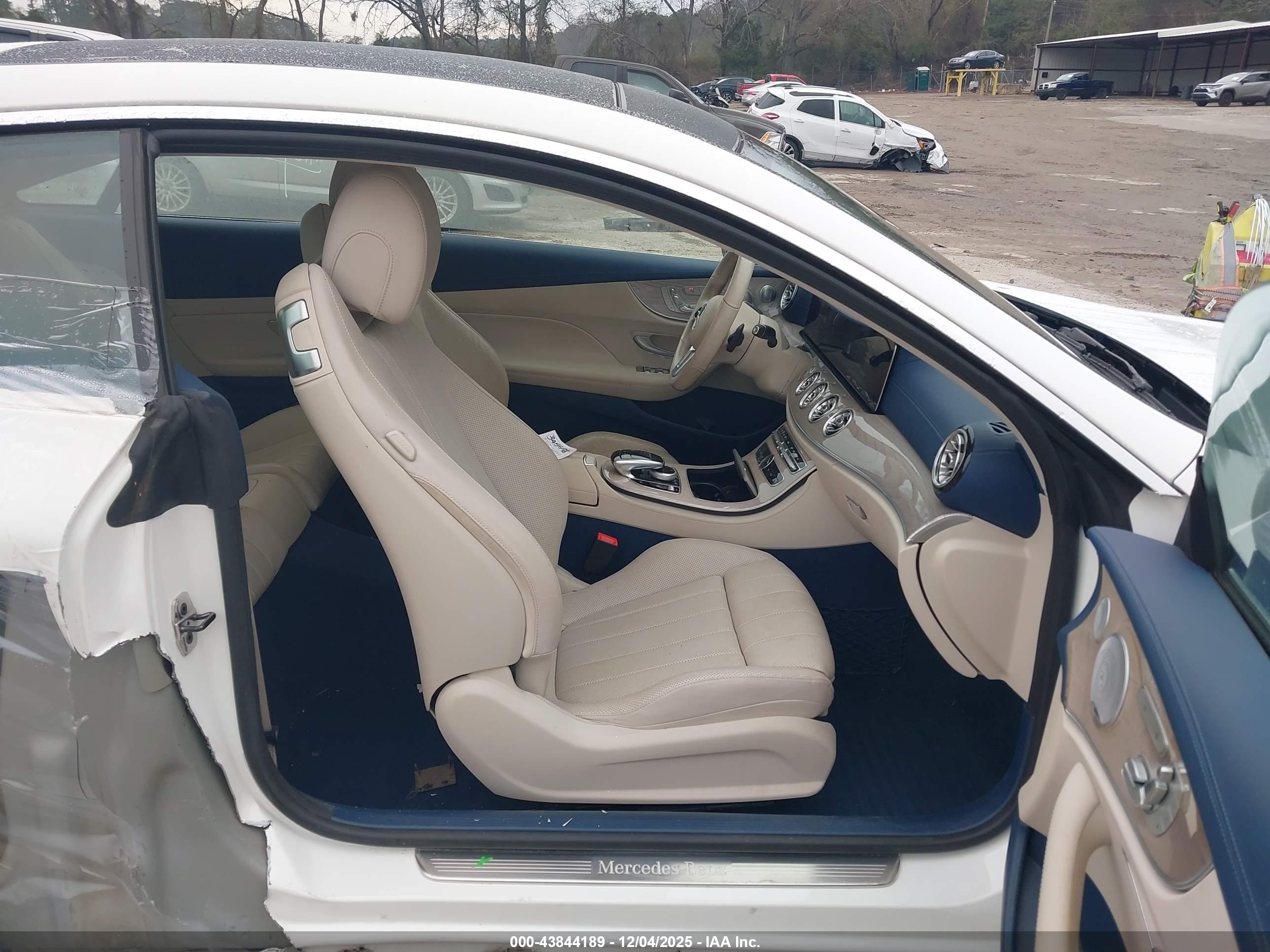 MERCEDES-BENZ E image 5