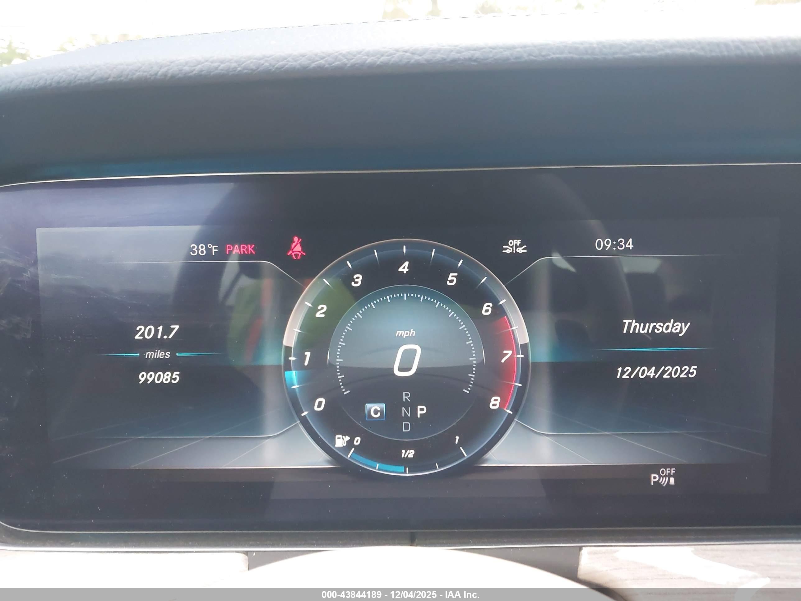 MERCEDES-BENZ E image 7
