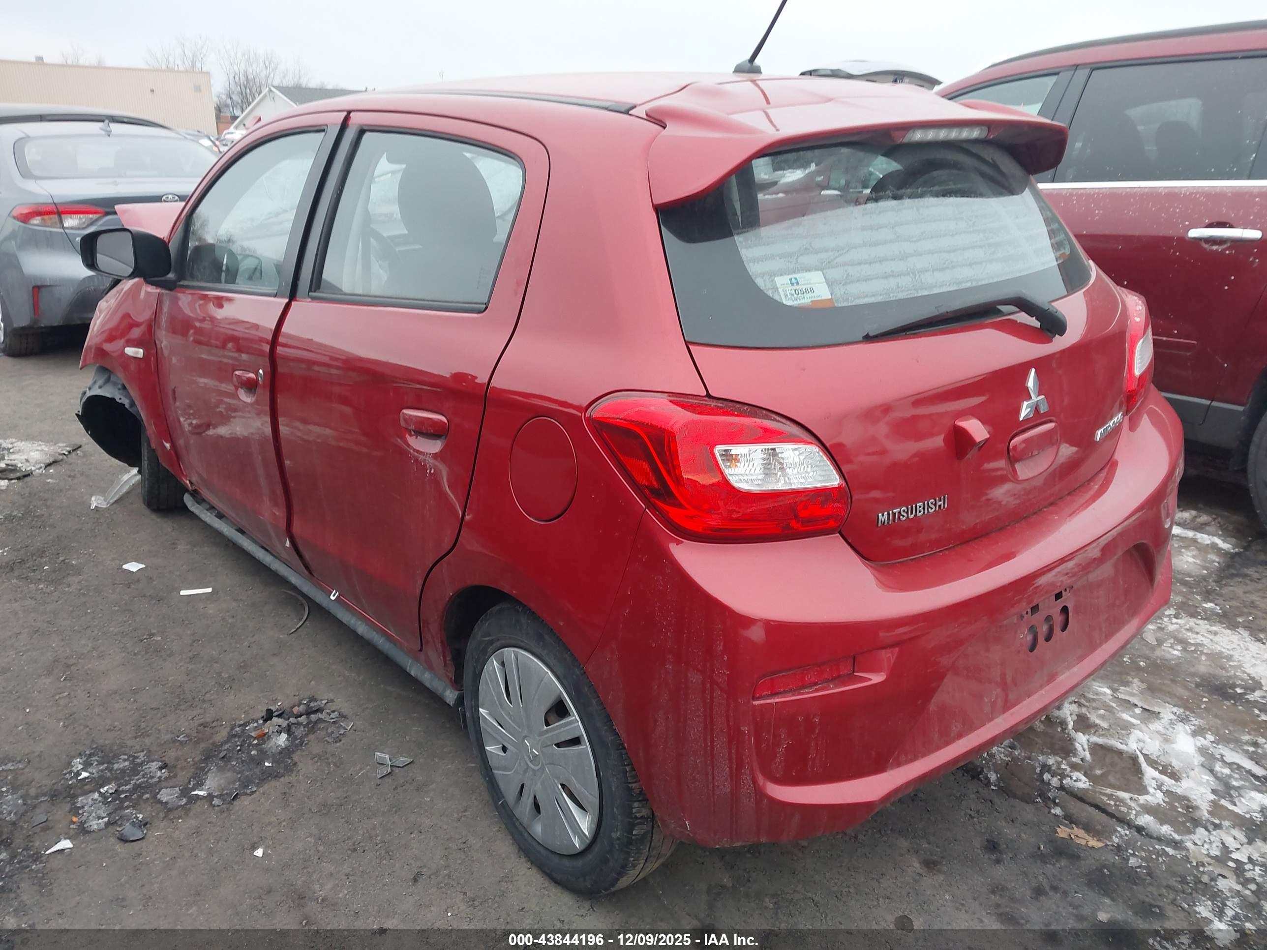 MITSUBISHI MIRAGE image 3