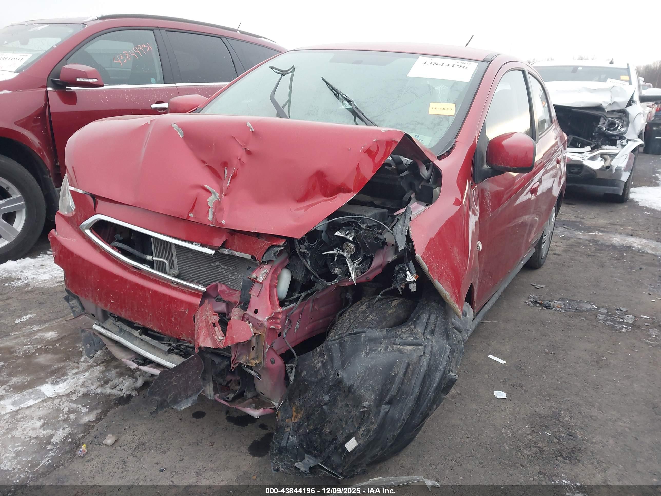 MITSUBISHI MIRAGE image 6