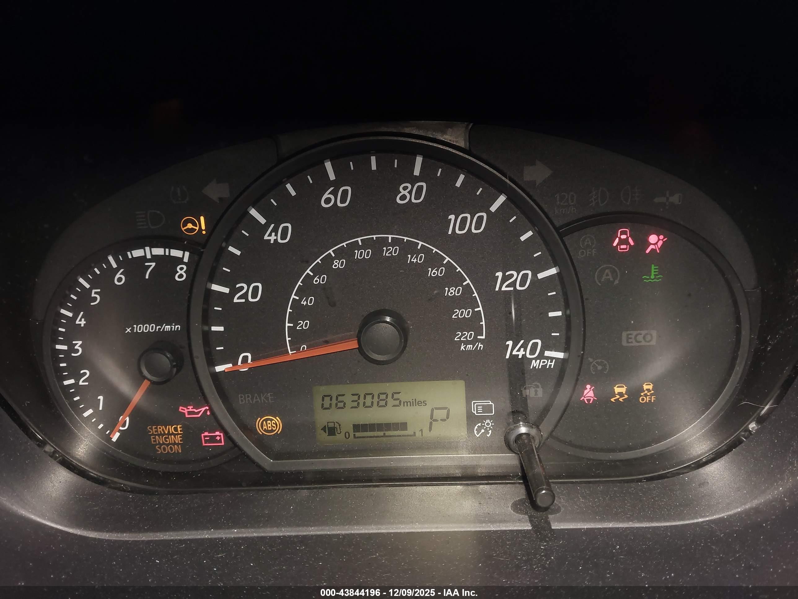 MITSUBISHI MIRAGE image 7