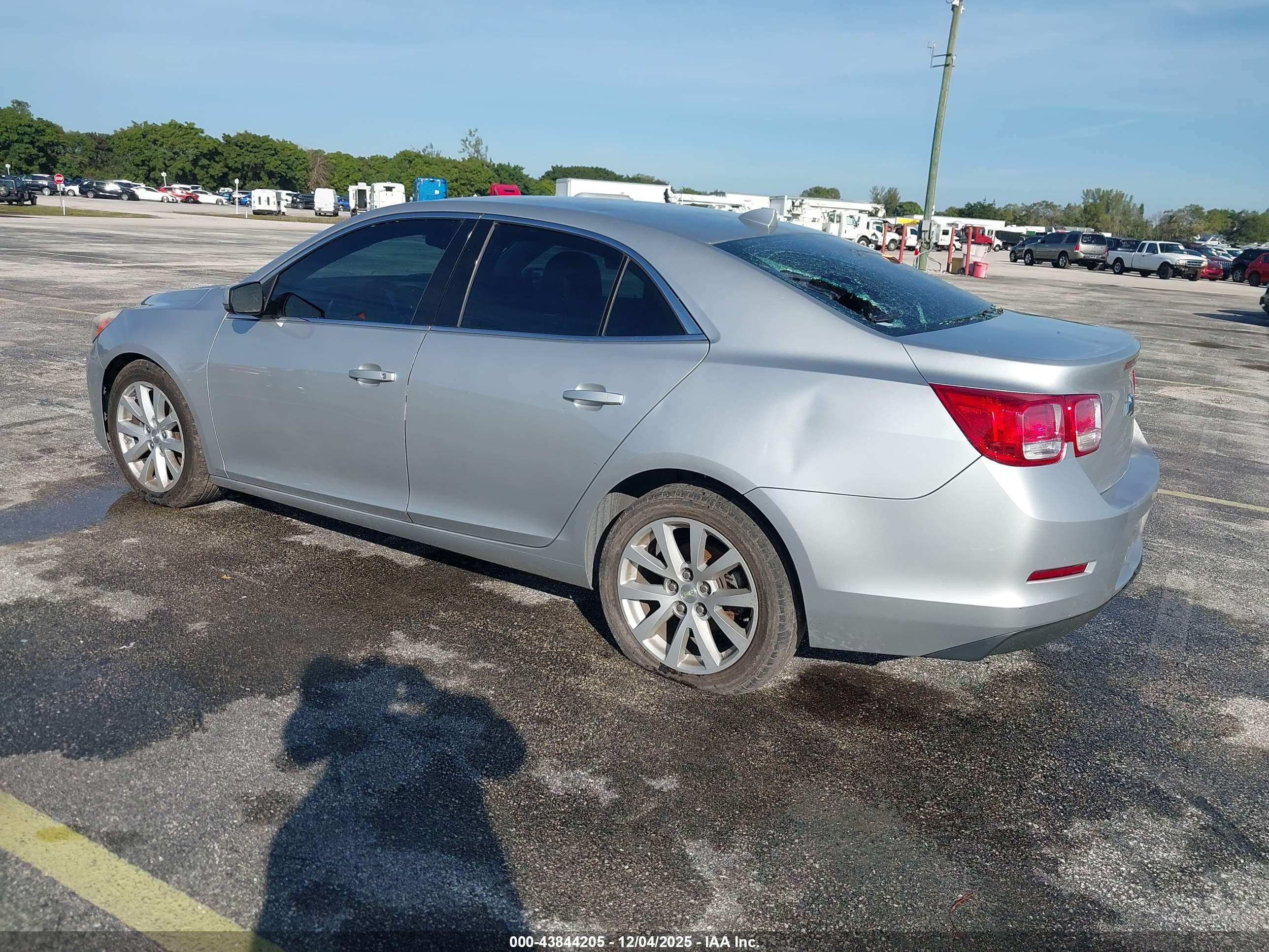 CHEVROLET MALIBU image 3