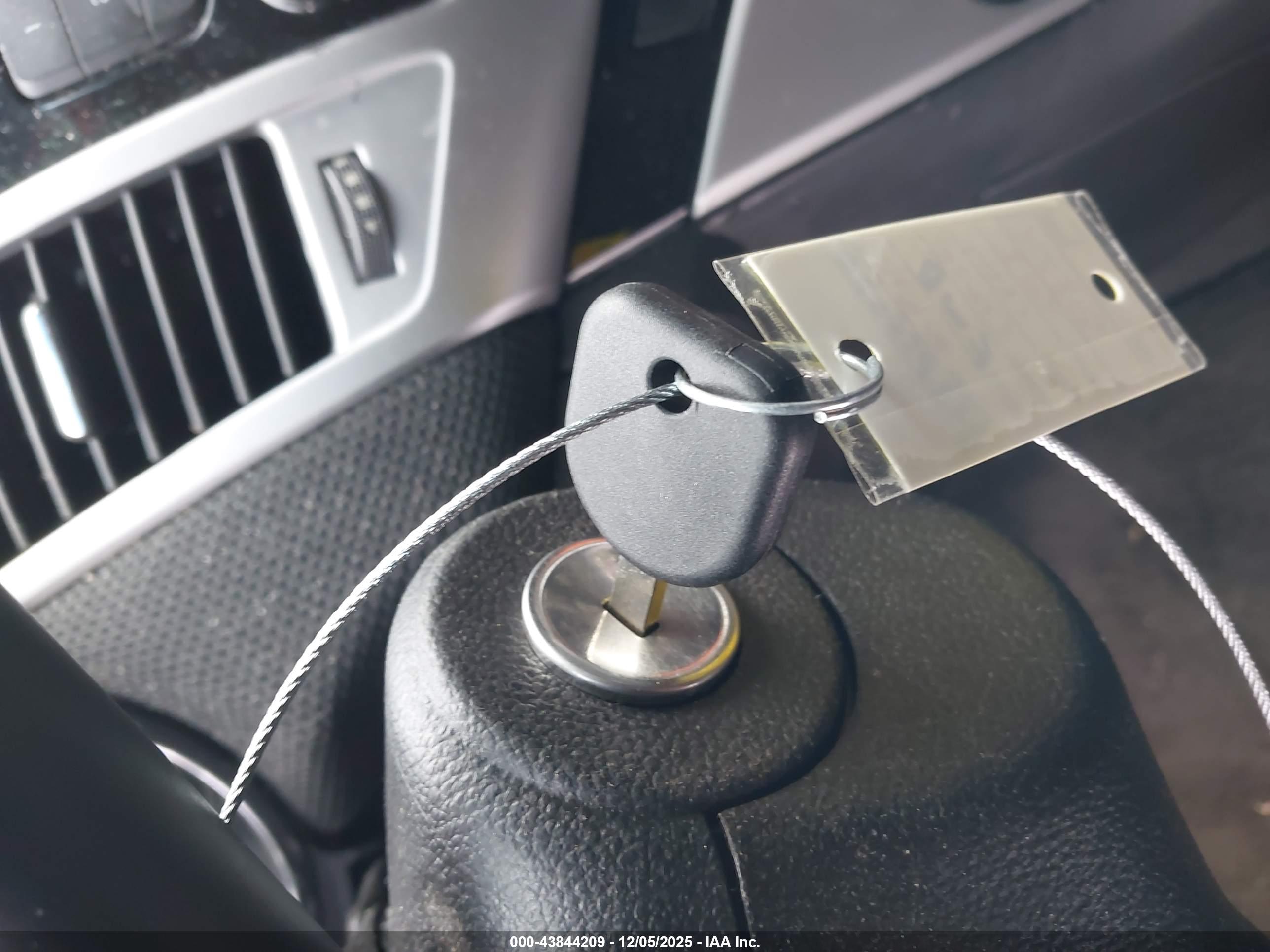 CHEVROLET CRUZE image 11
