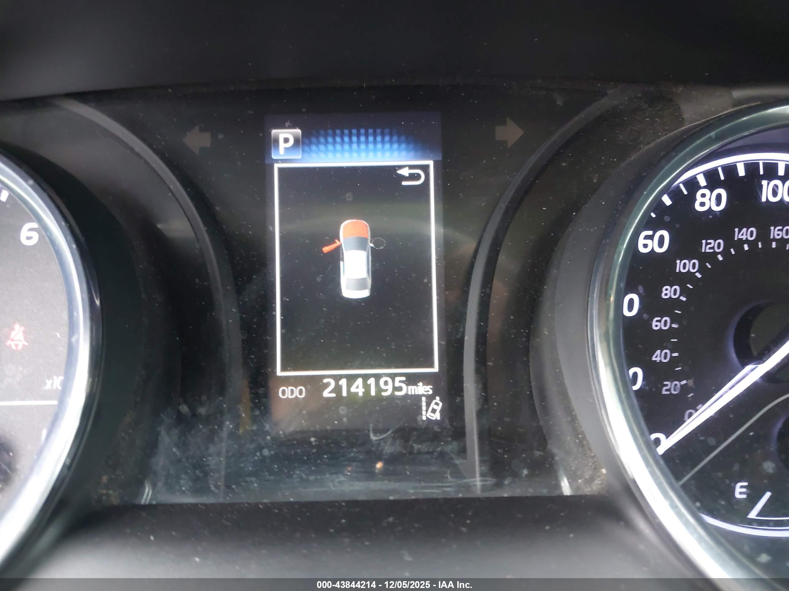 TOYOTA CAMRY image 7