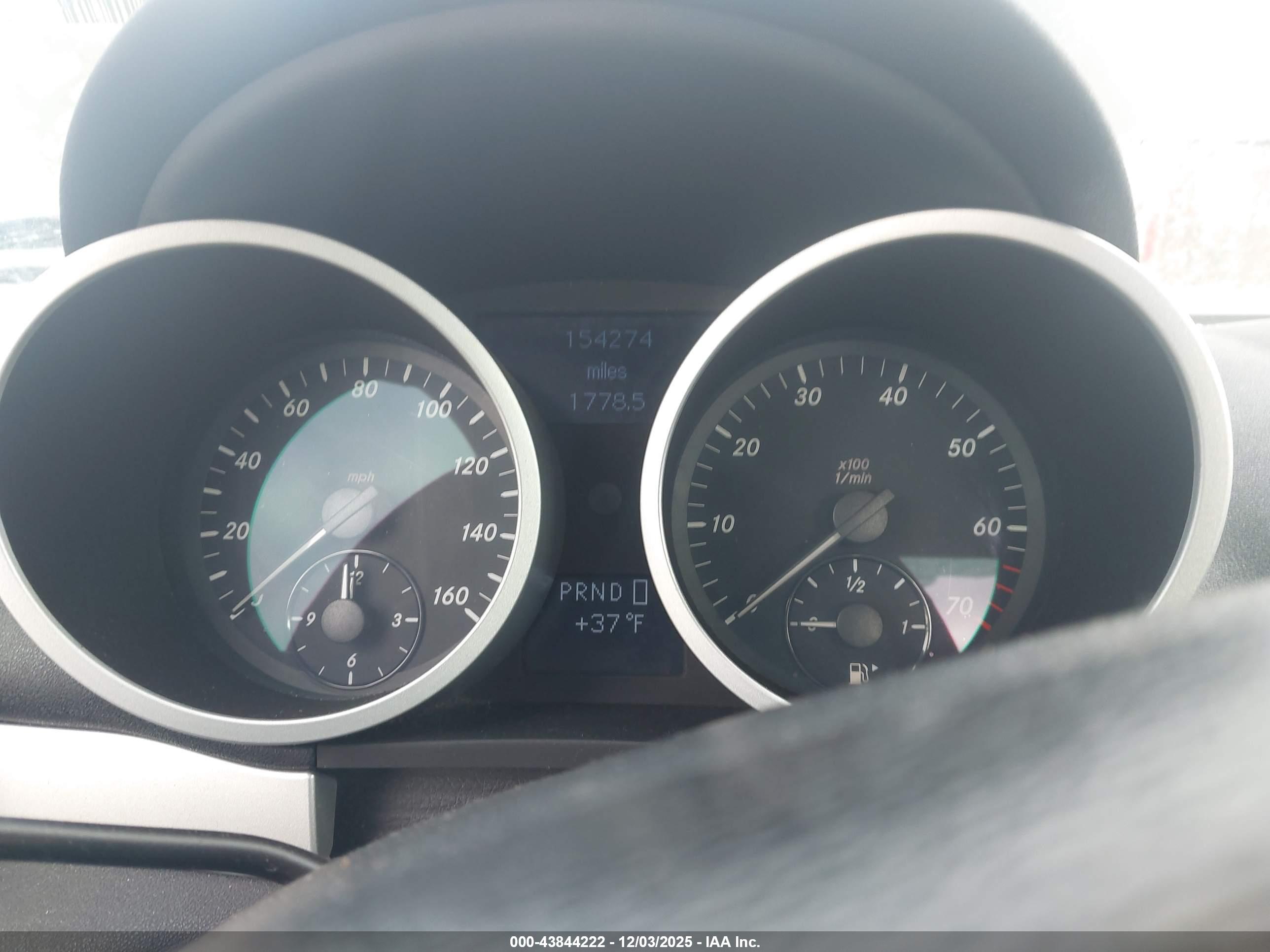 MERCEDES-BENZ SLK image 7