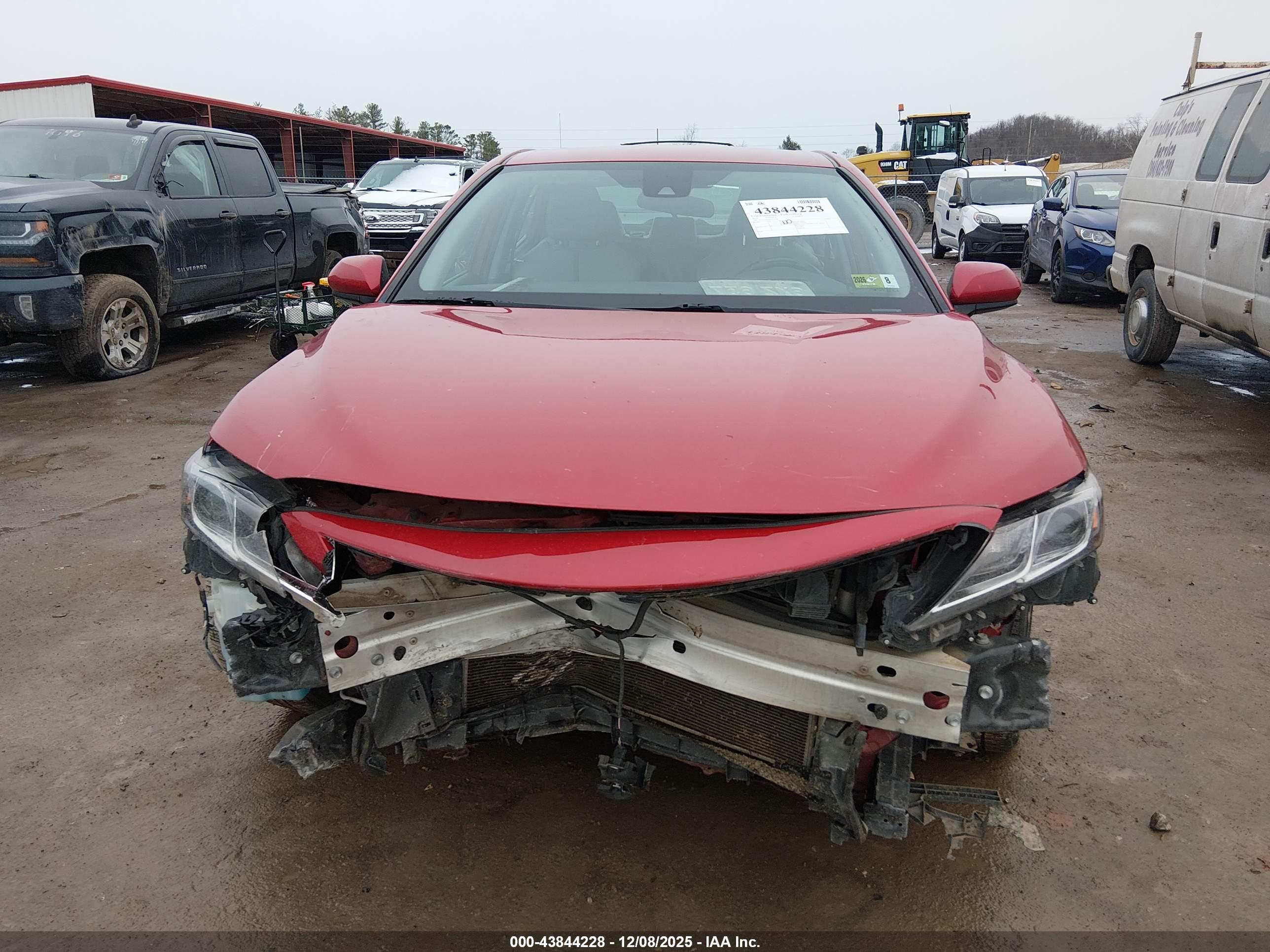 TOYOTA CAMRY image 6
