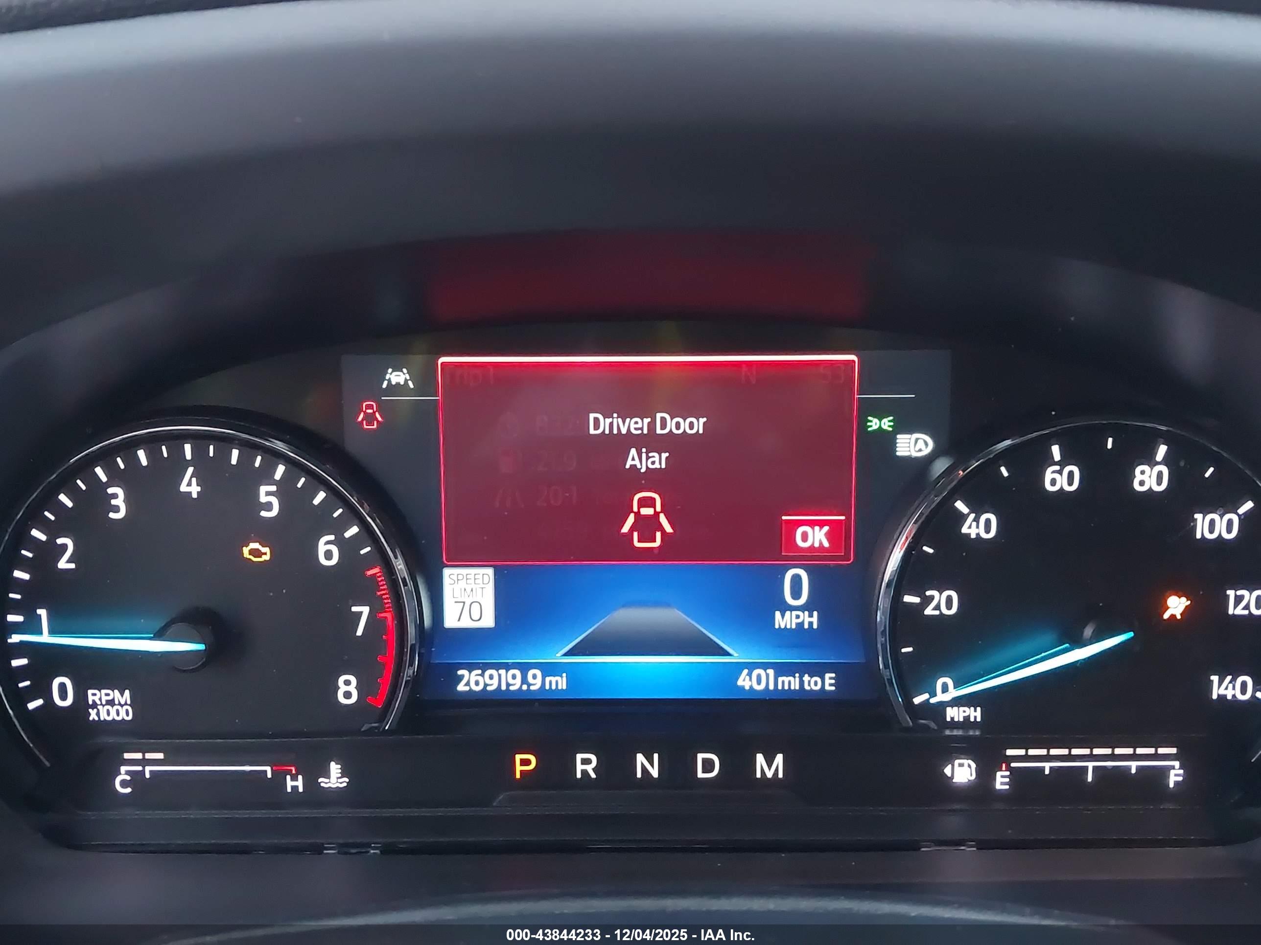 FORD EXPLORER image 7