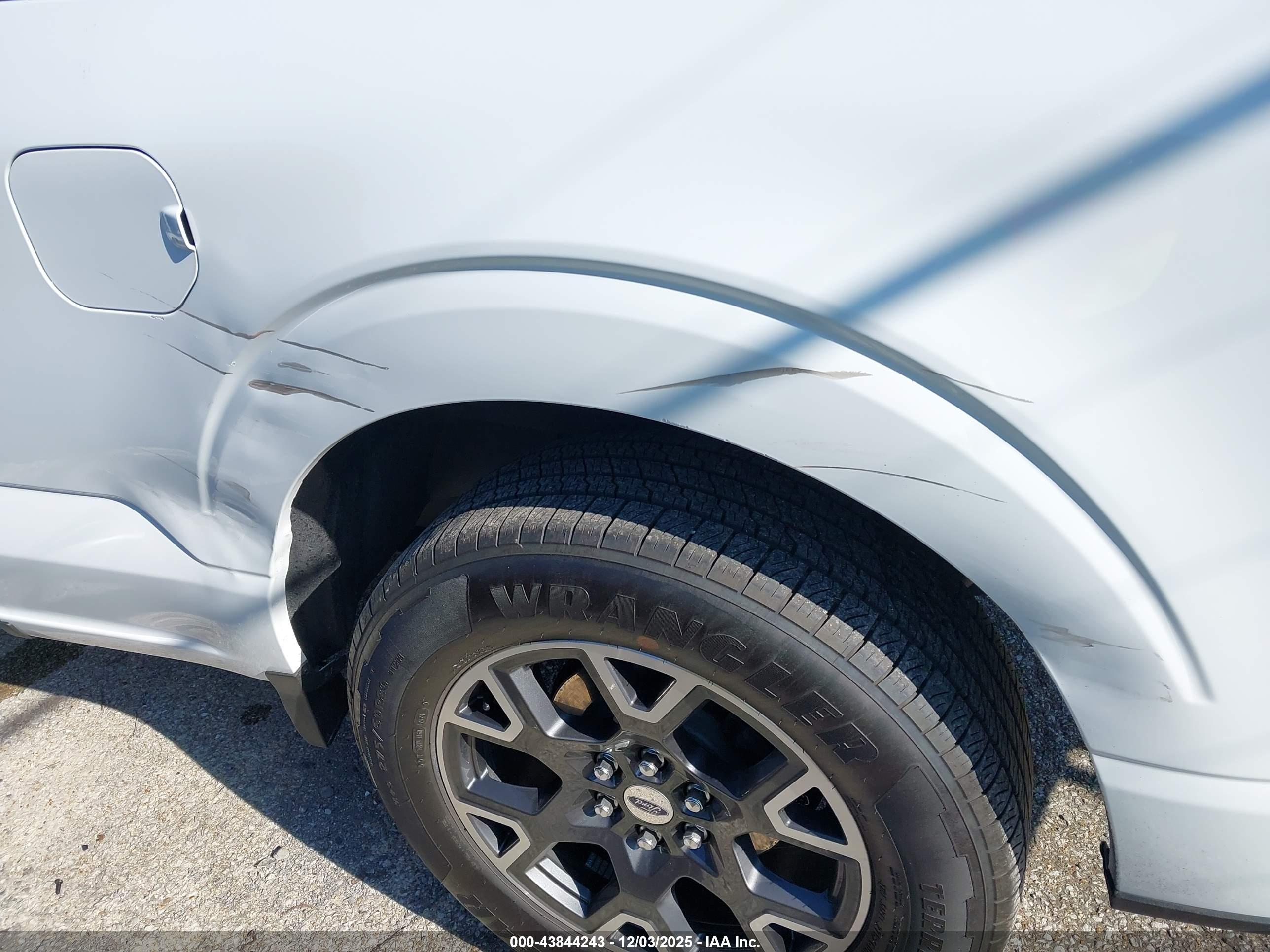 FORD F-150 image 6
