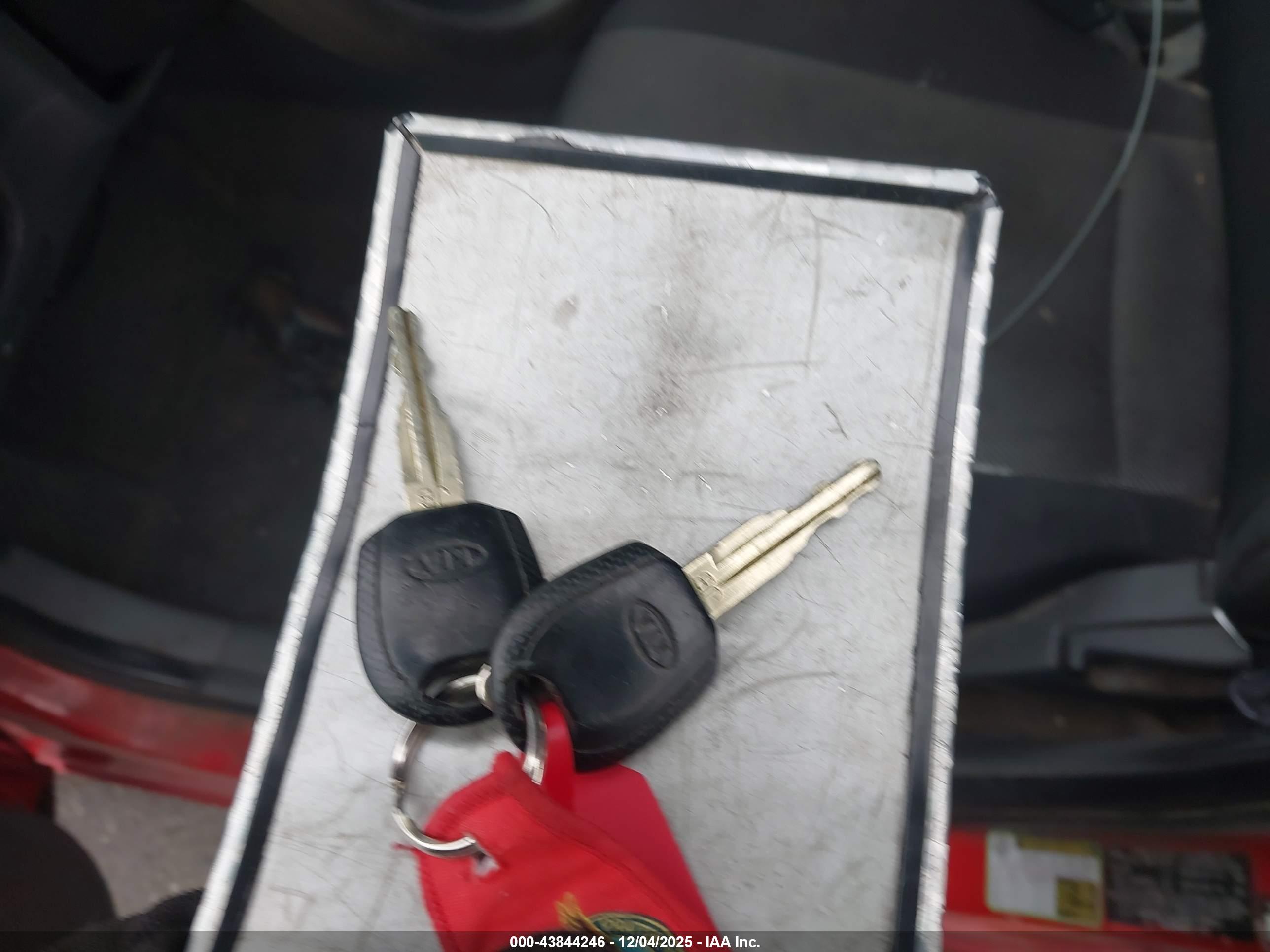 KIA RIO image 11