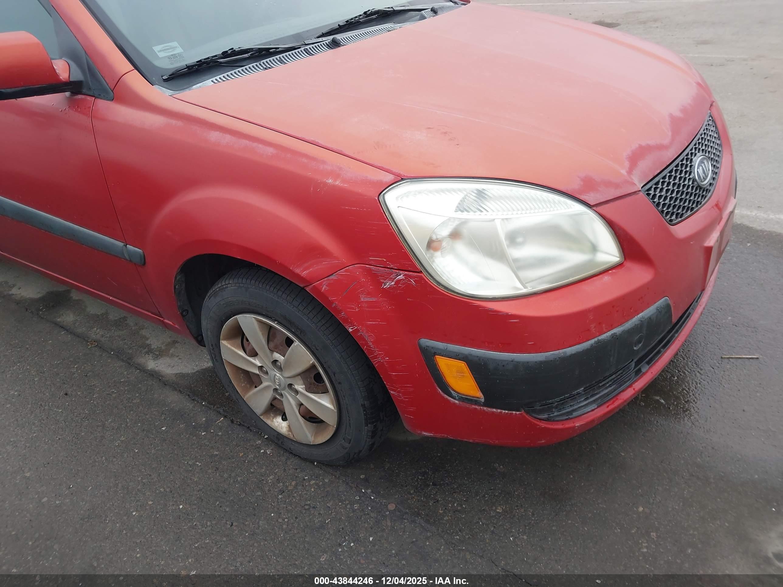 KIA RIO image 6