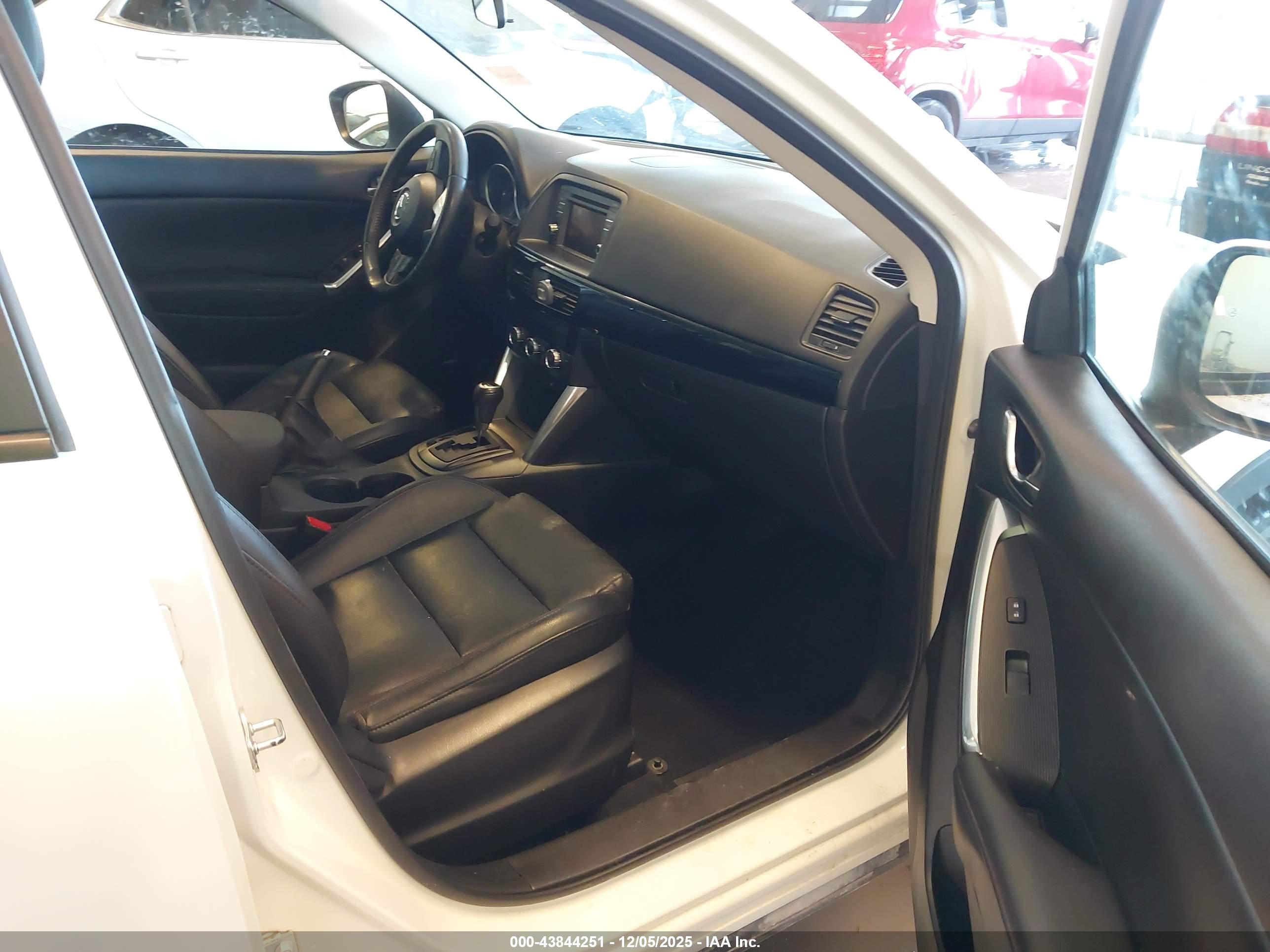 MAZDA CX-5 image 5