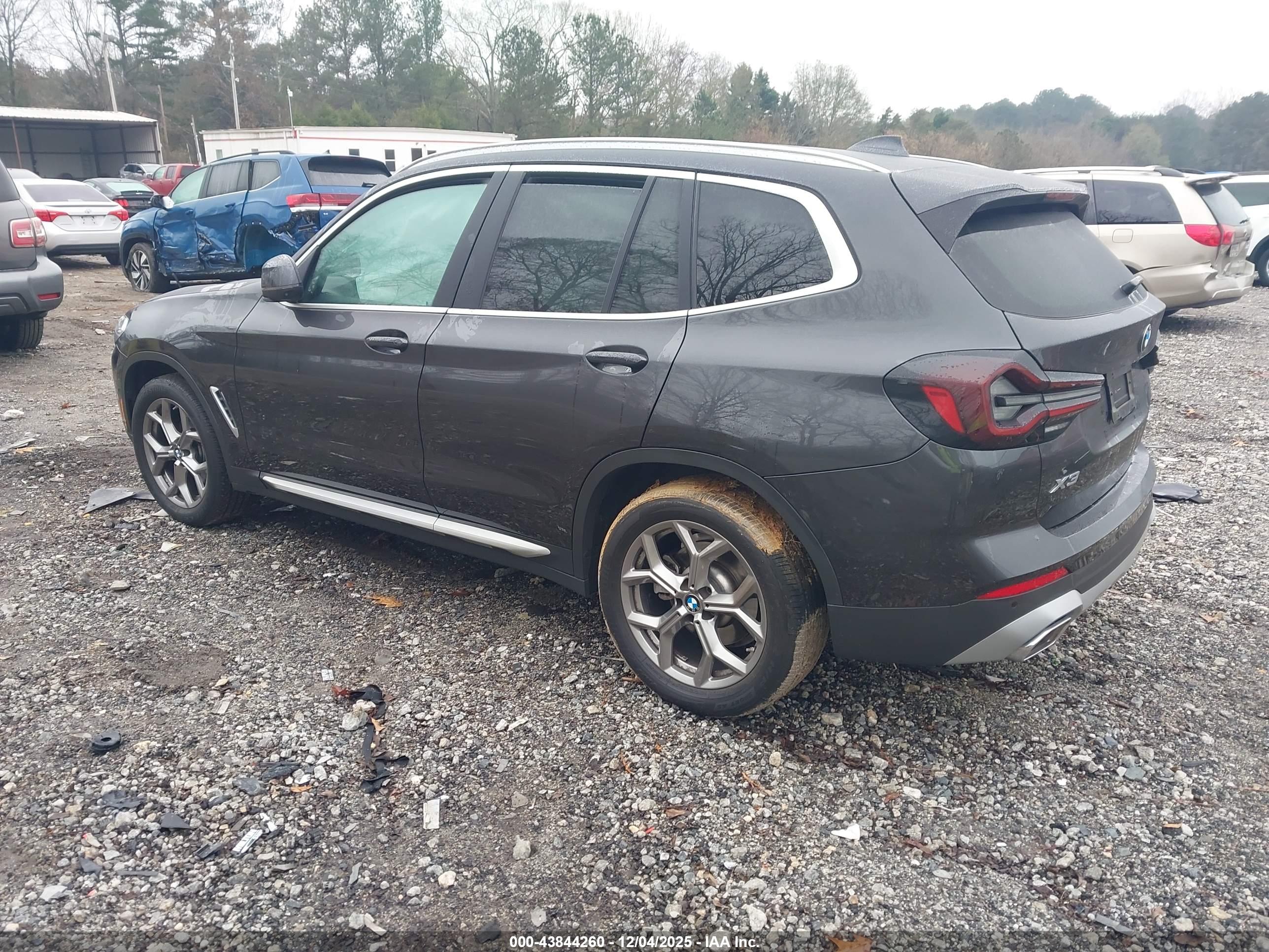 BMW X3 image 3