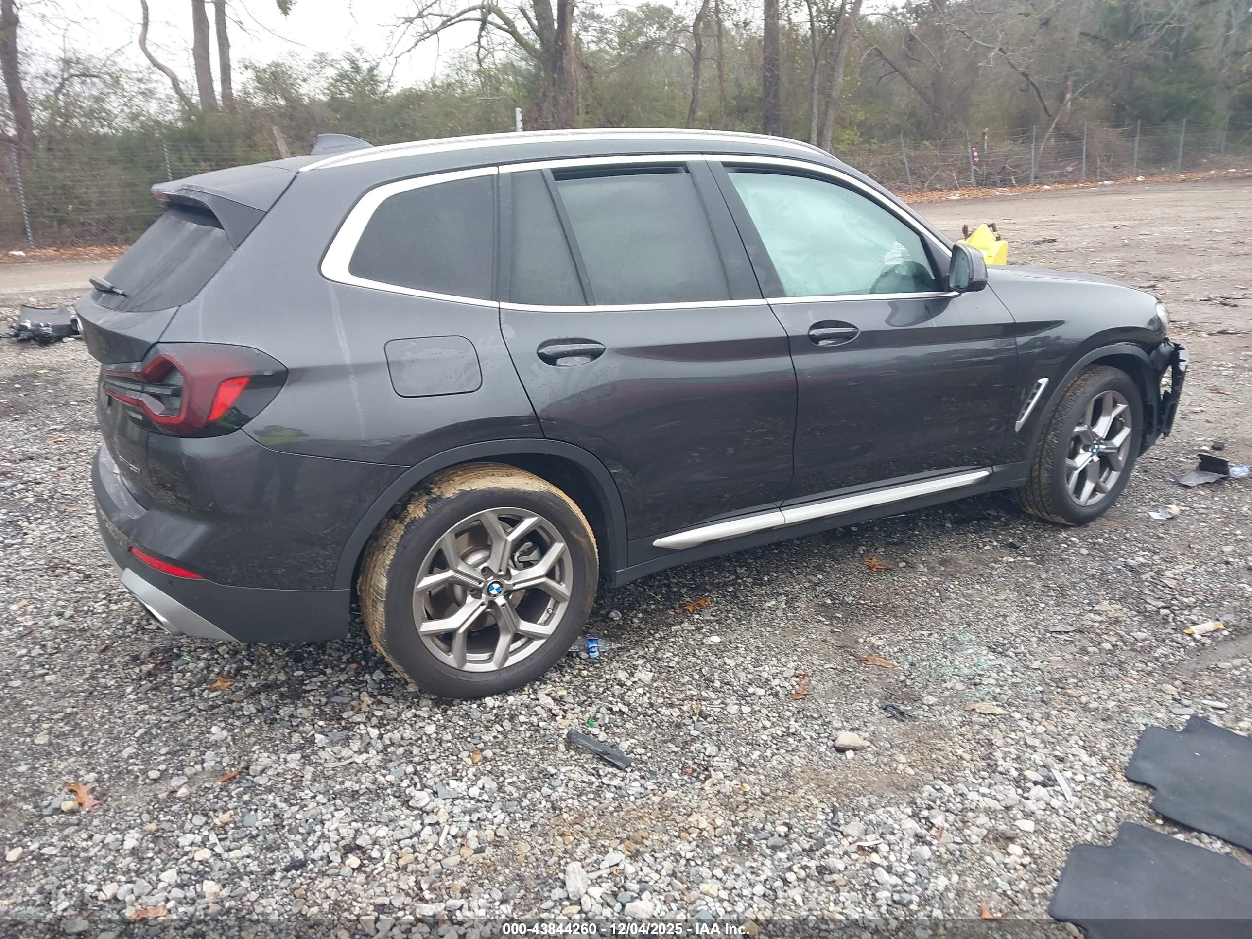 BMW X3 image 4