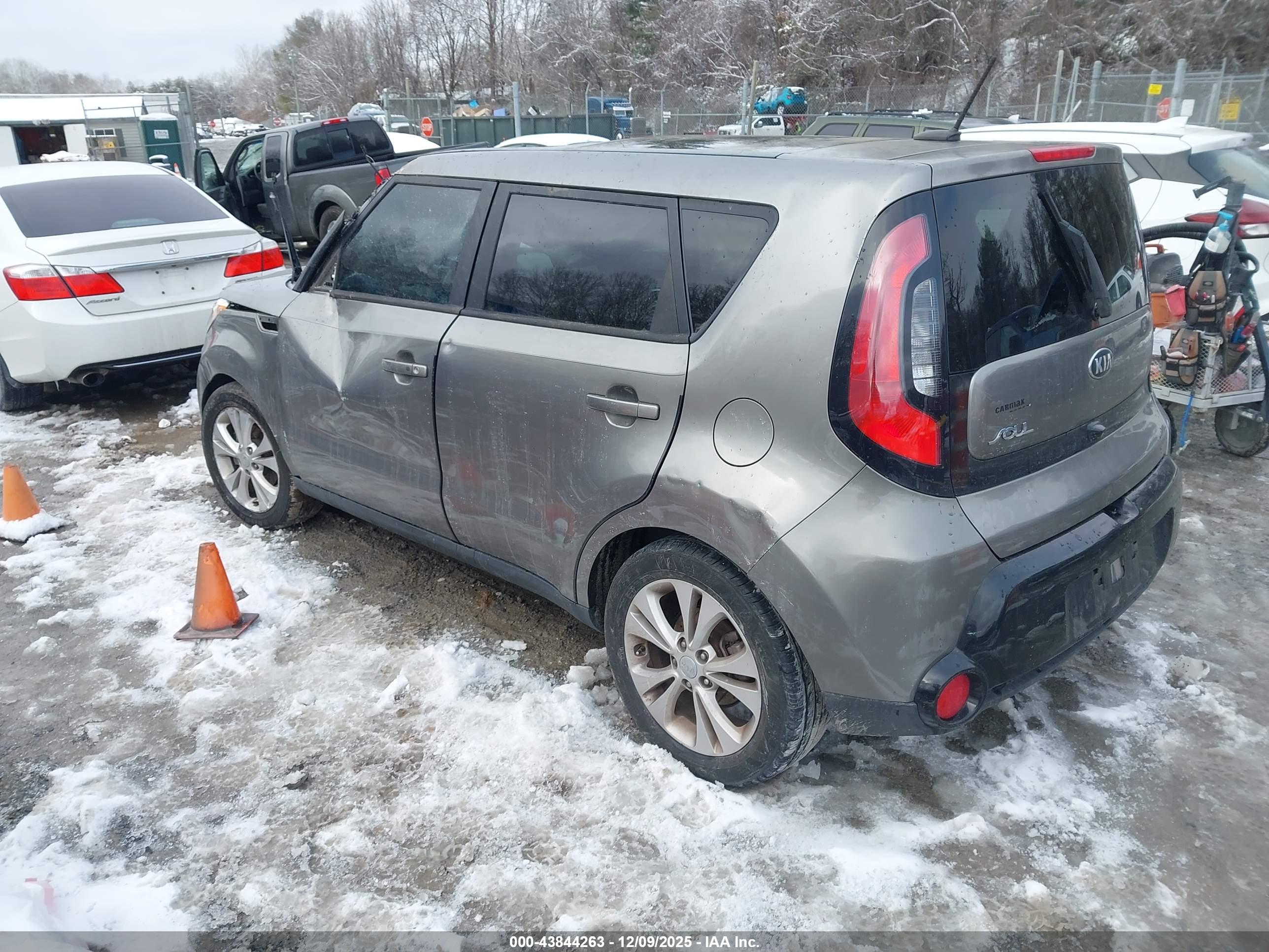 KIA SOUL image 3