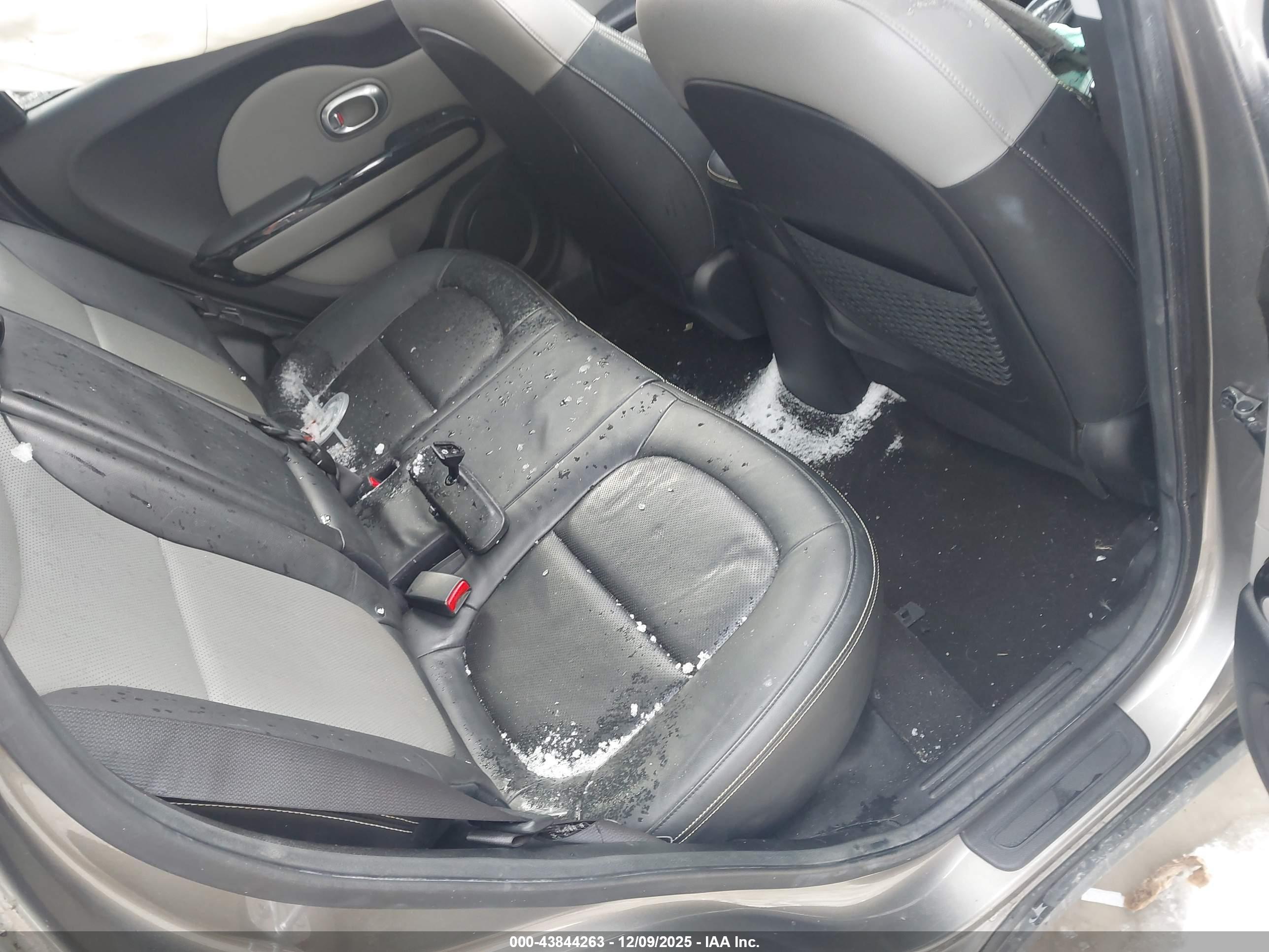 KIA SOUL image 8