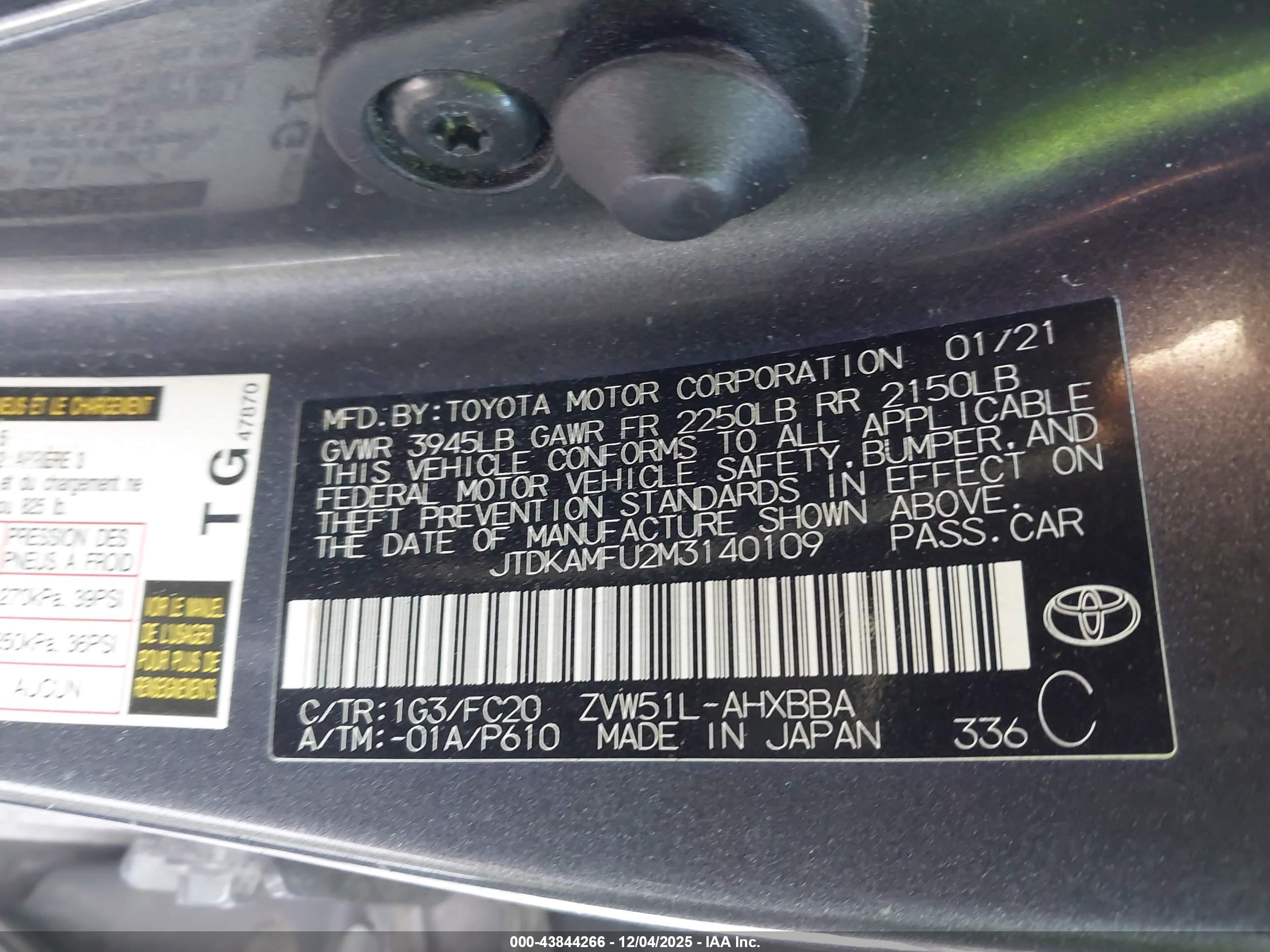TOYOTA PRIUS image 9