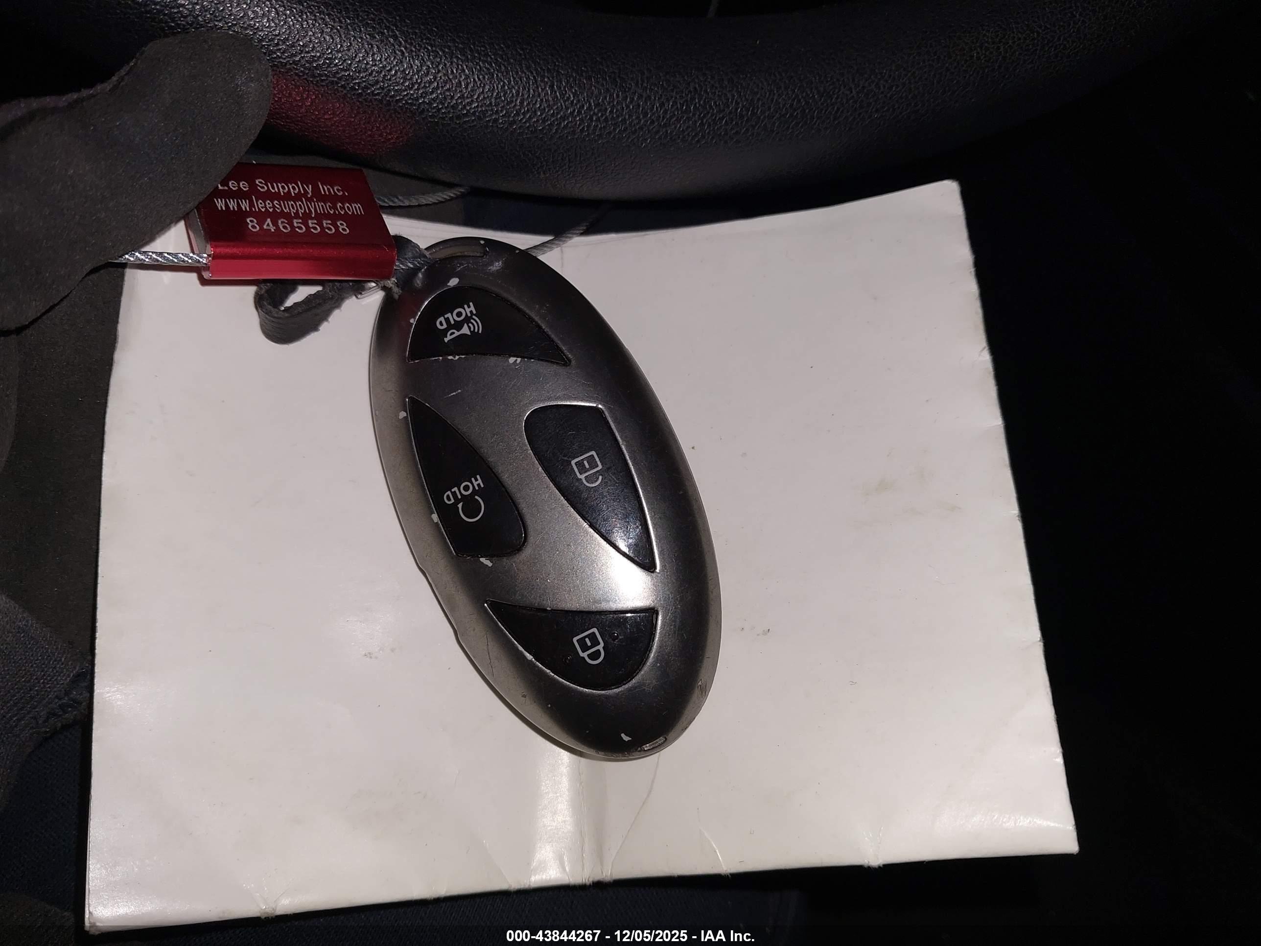HYUNDAI ELANTRA image 11