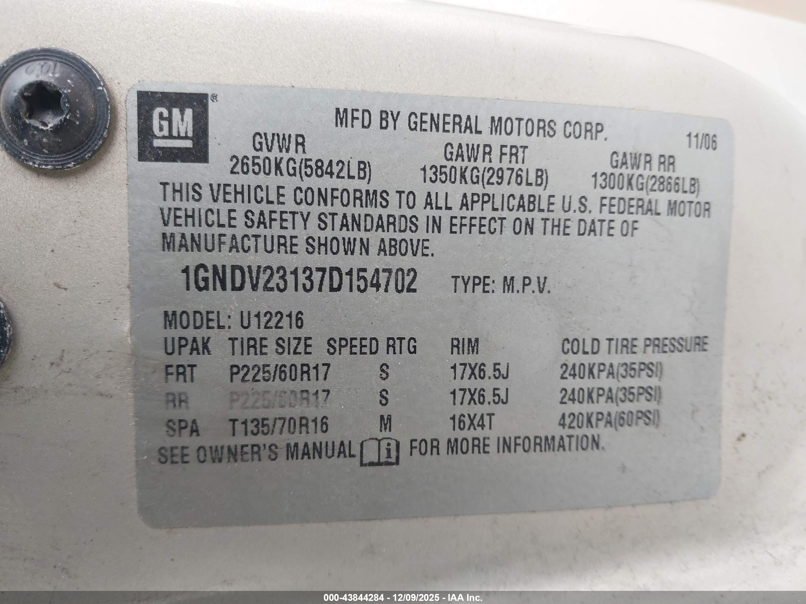 CHEVROLET UPLANDER image 9