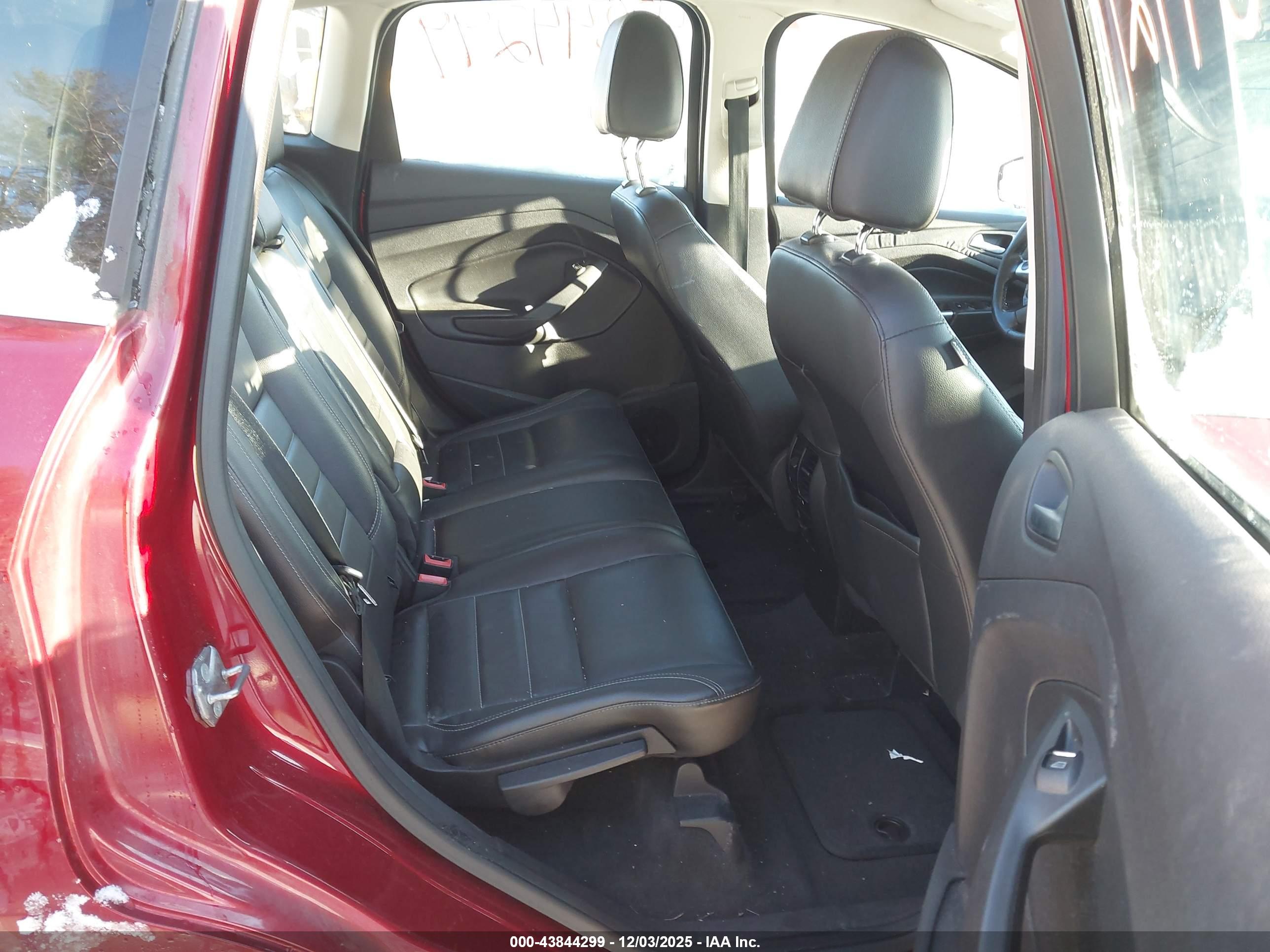 FORD C-MAX image 8