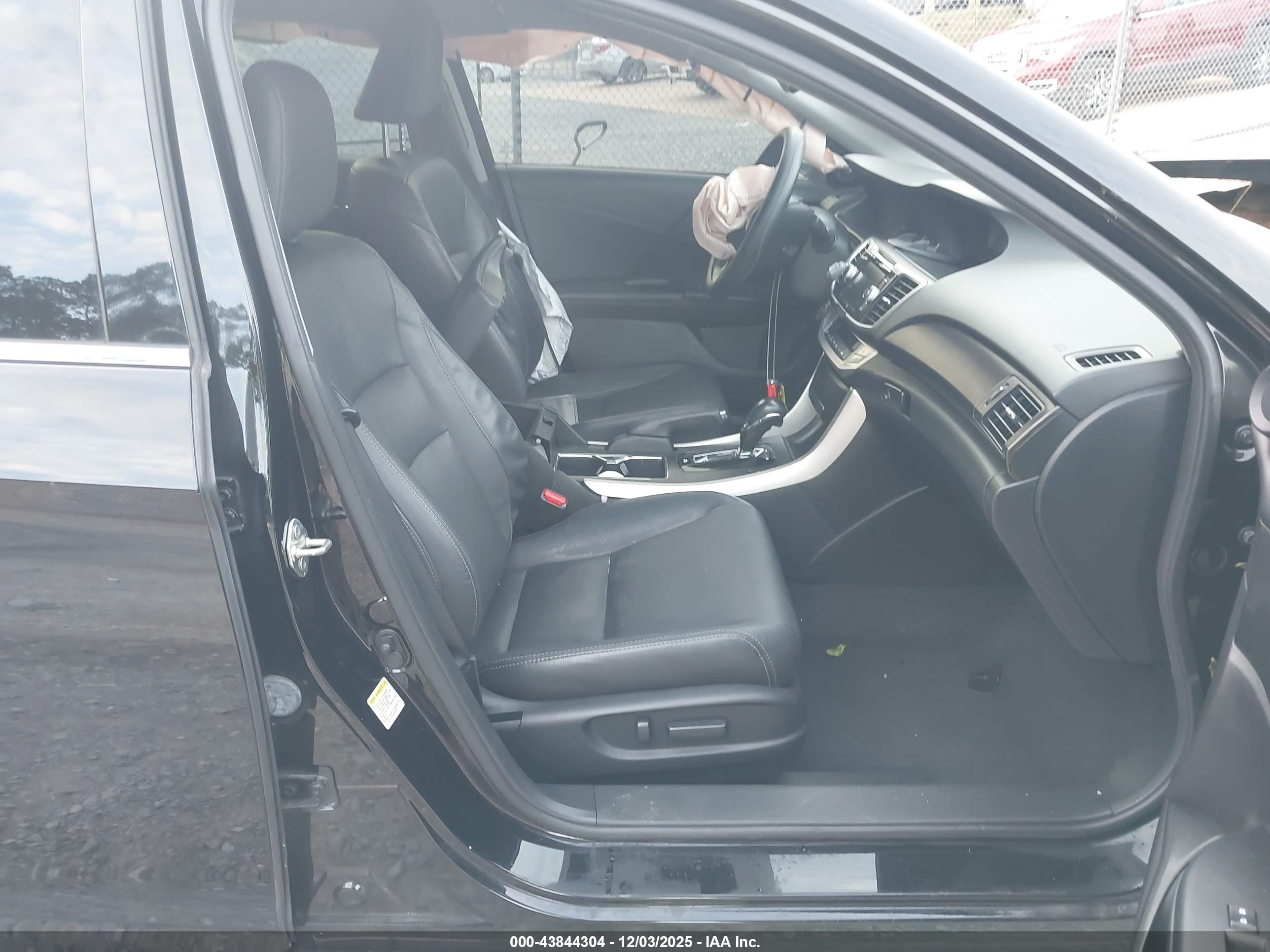 HONDA ACCORD image 5