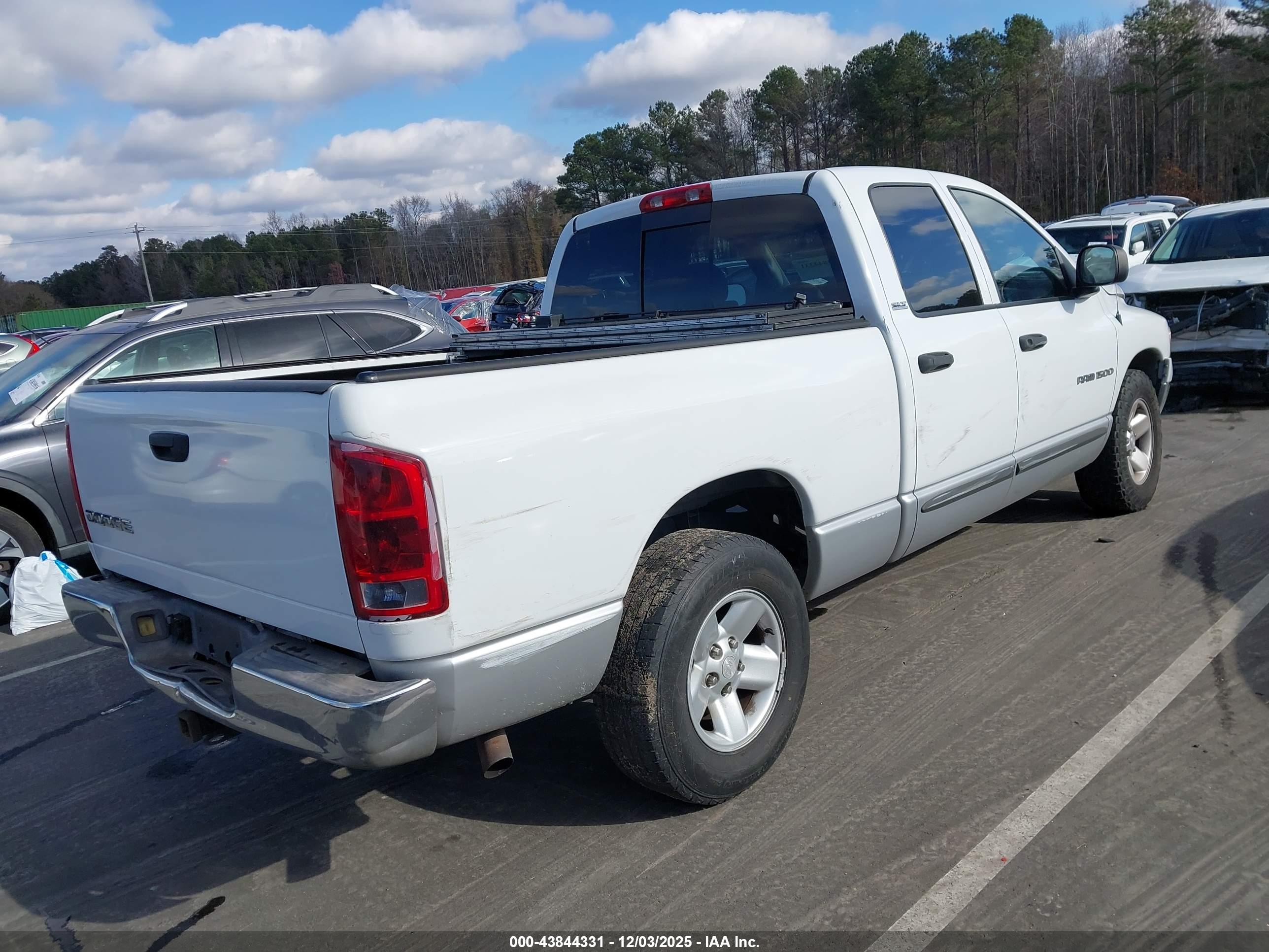 DODGE RAM image 4