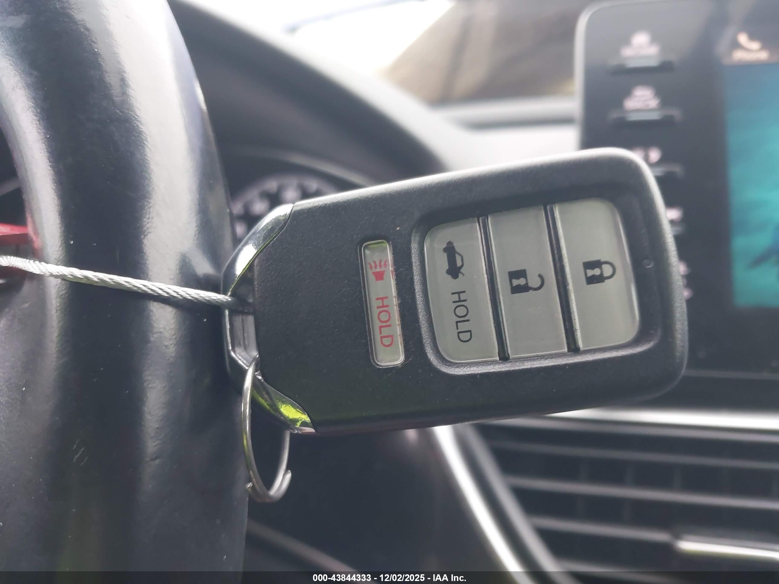 HONDA ACCORD image 11