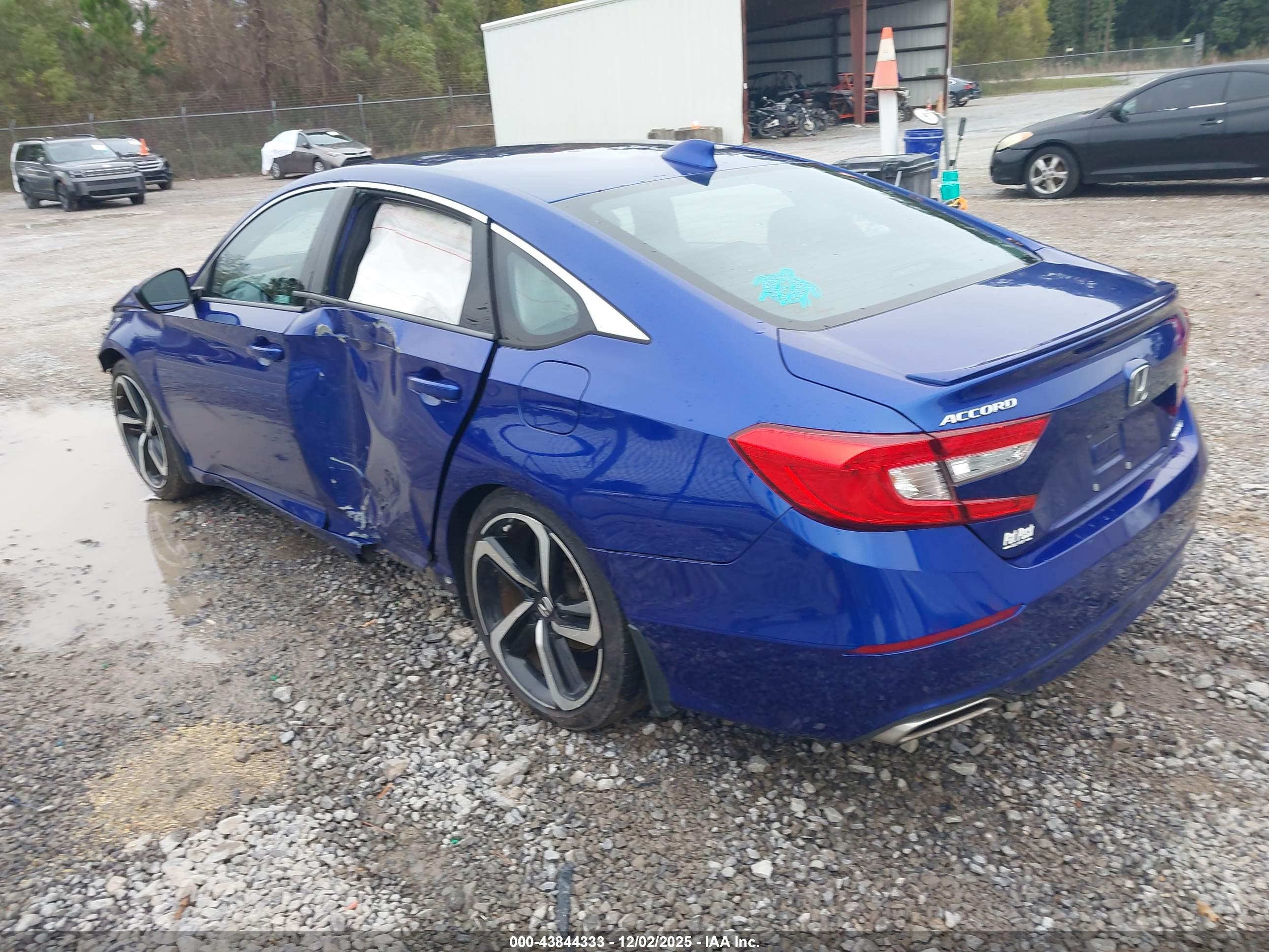 HONDA ACCORD image 3