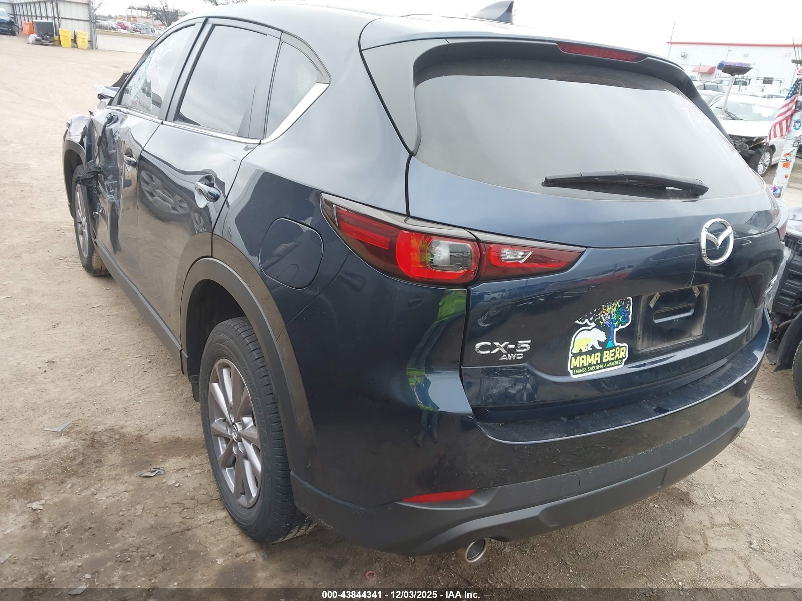 MAZDA CX-5 image 3