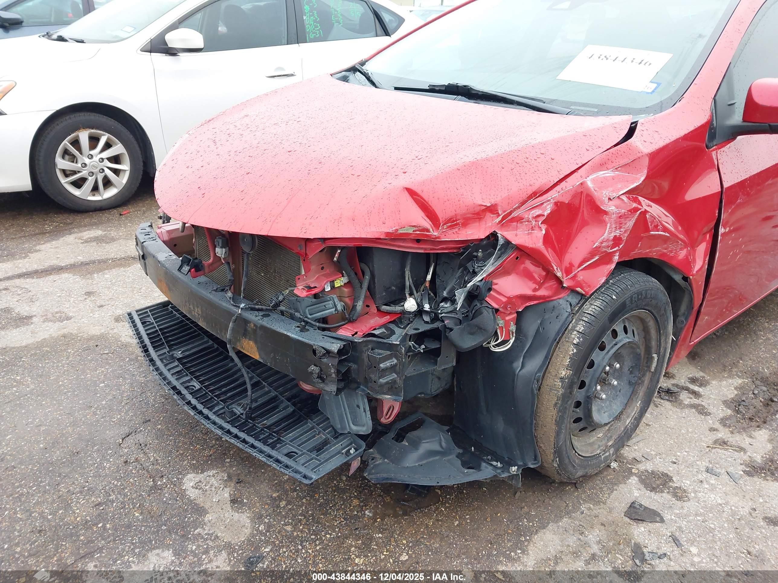 TOYOTA COROLLA image 6